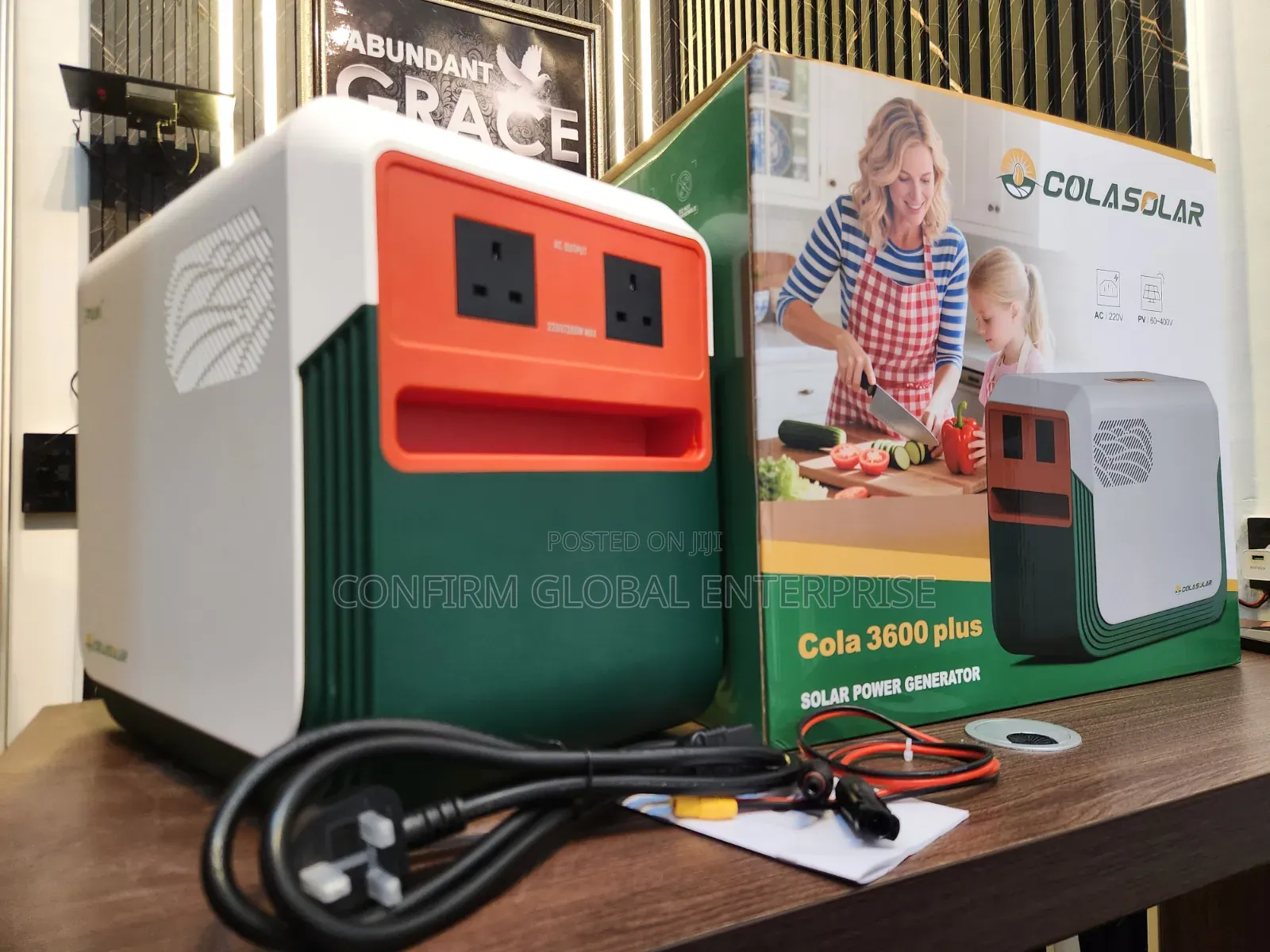 Cola Solar Generator 2200w Inverter With 3.6kwh Battery
With 4 Panels