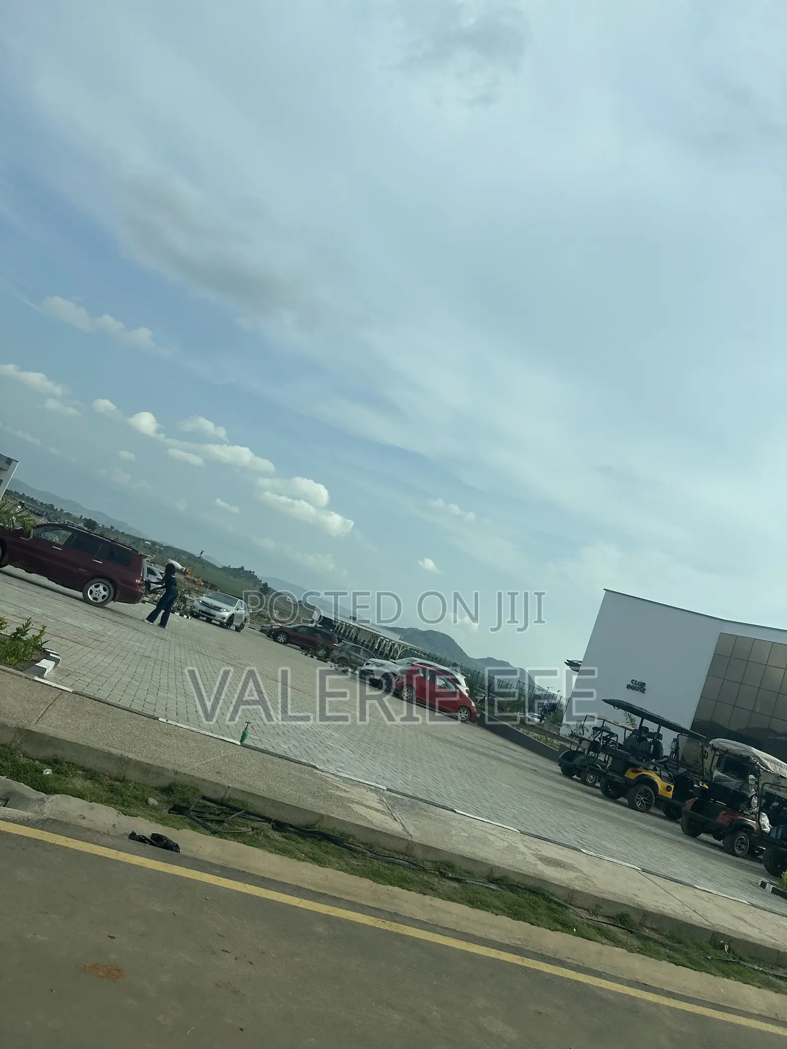 450swm Land, Hutu Exclusive for Sale