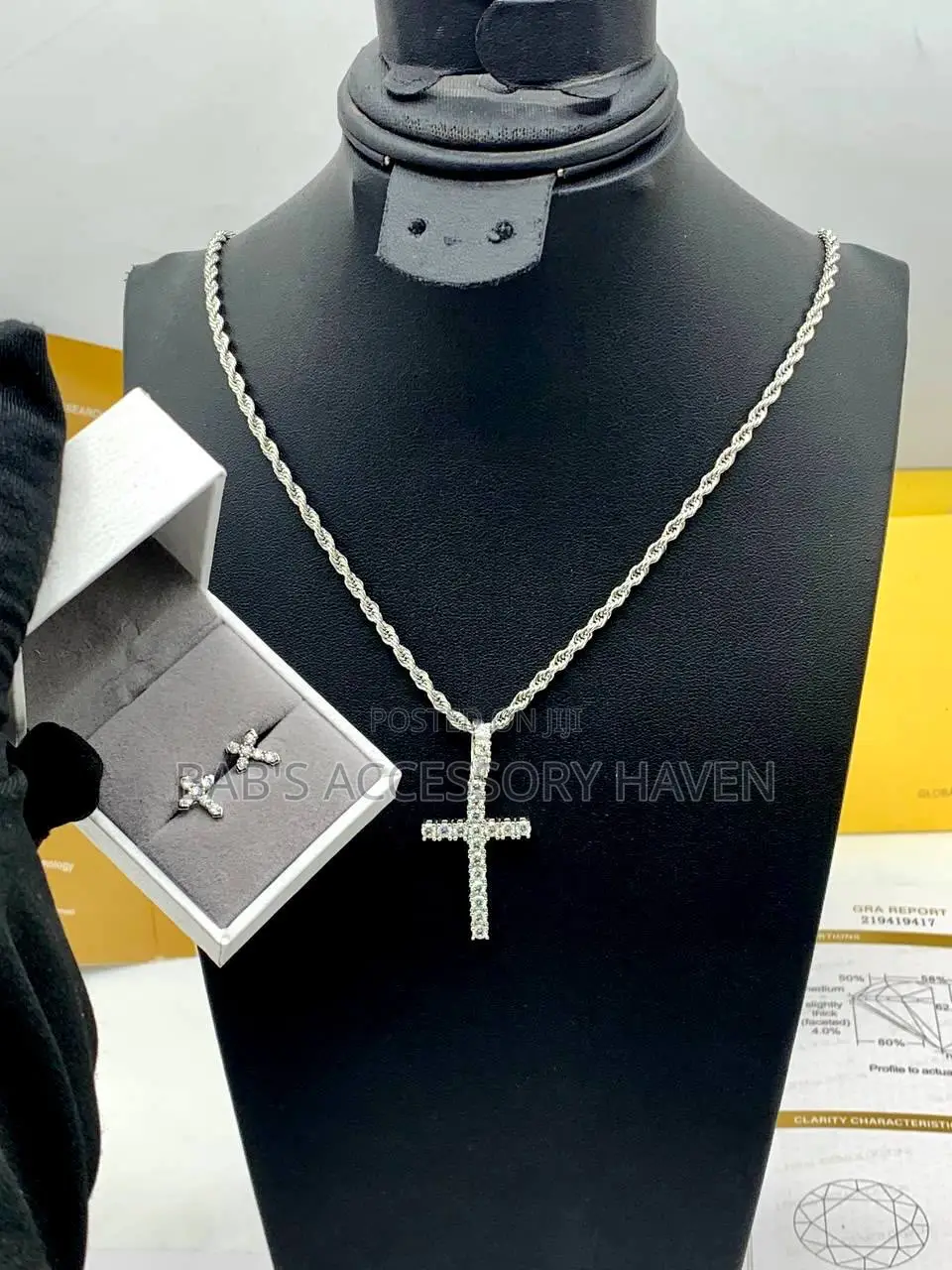 VVS Moissanite Diamond Cross Pendant
