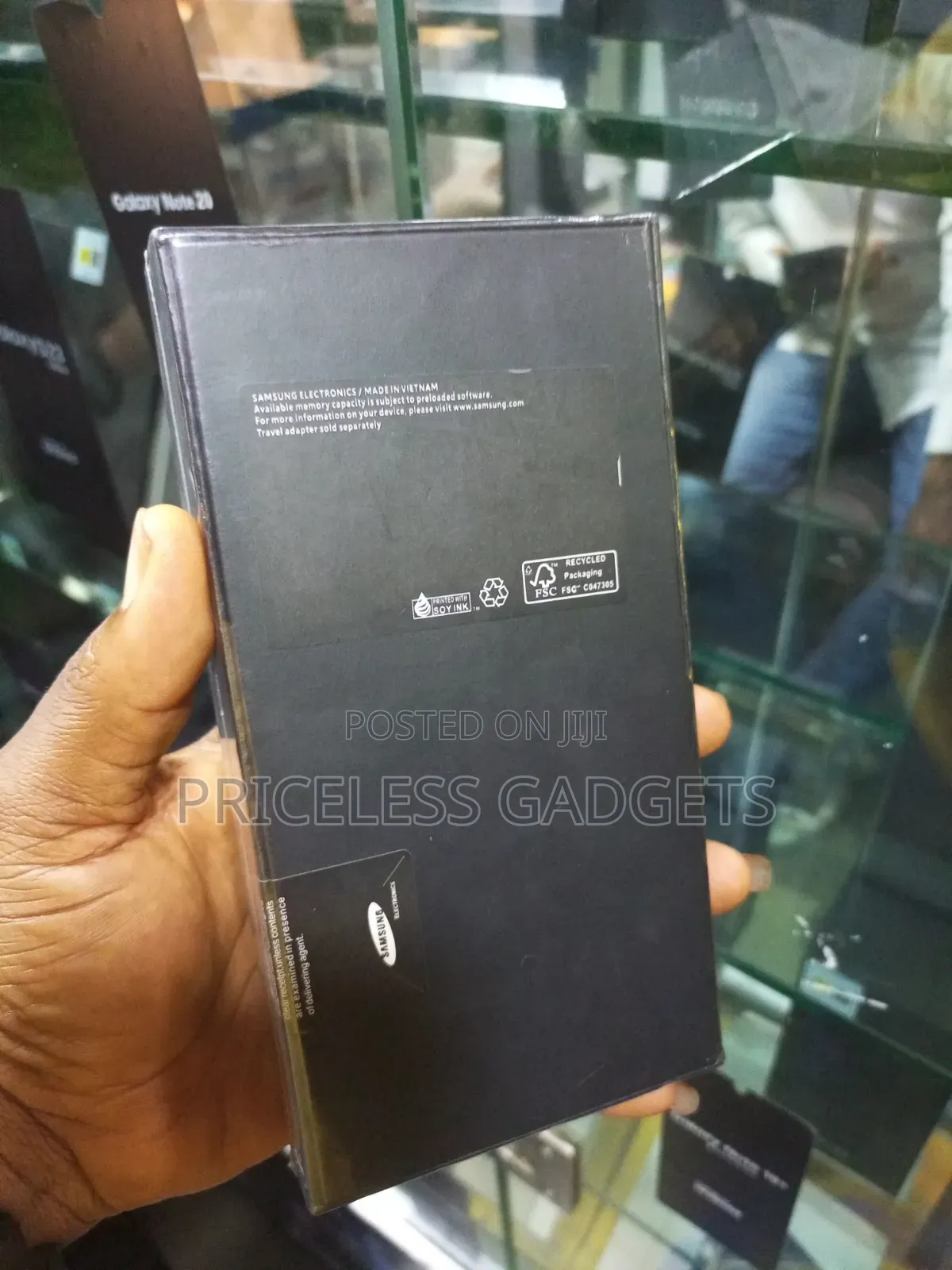 New Samsung Galaxy S22 Ultra 5G 256 GB Green