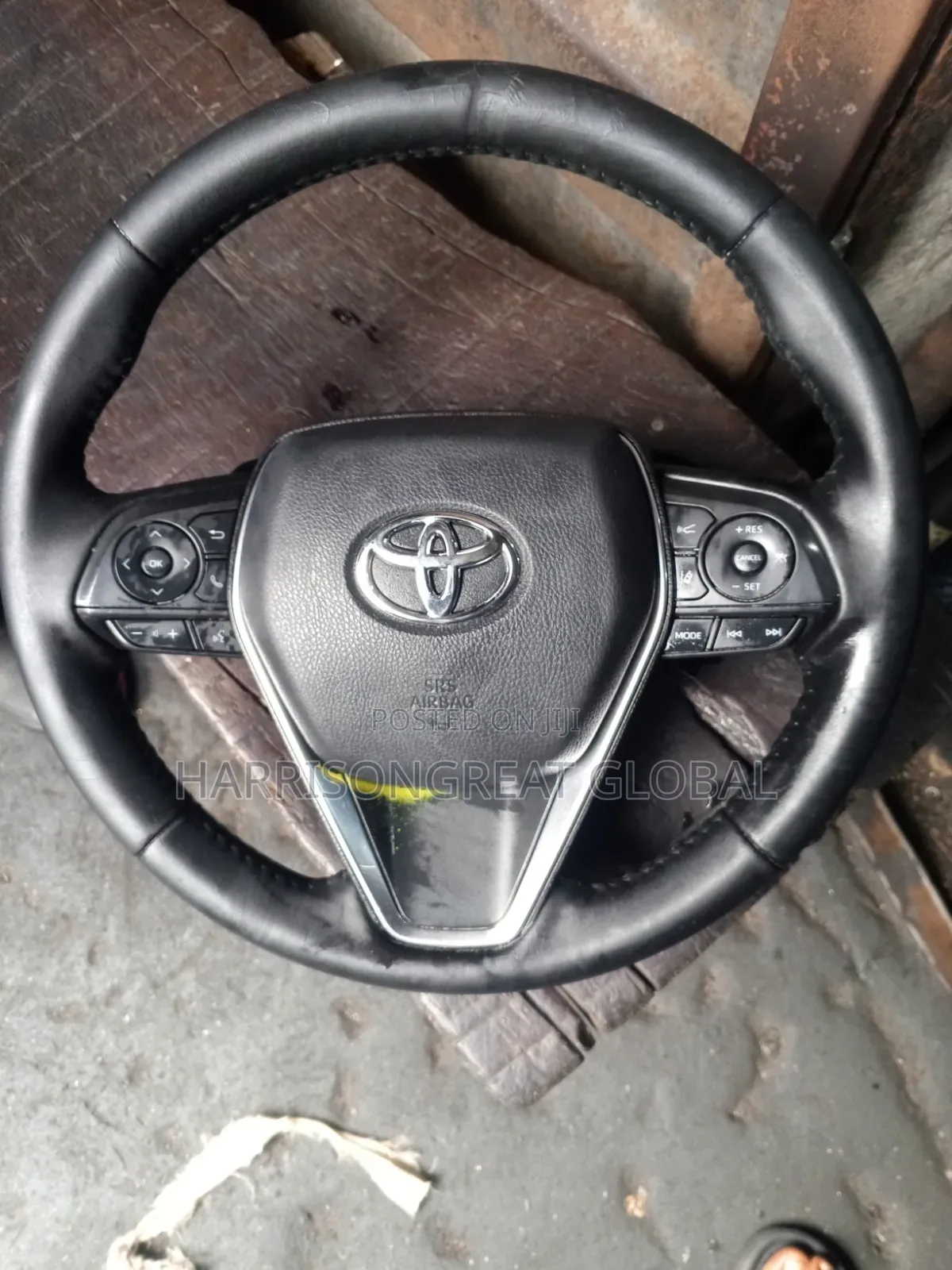Complete Steering With Airbag for Toyota Avanlon 2019 Model