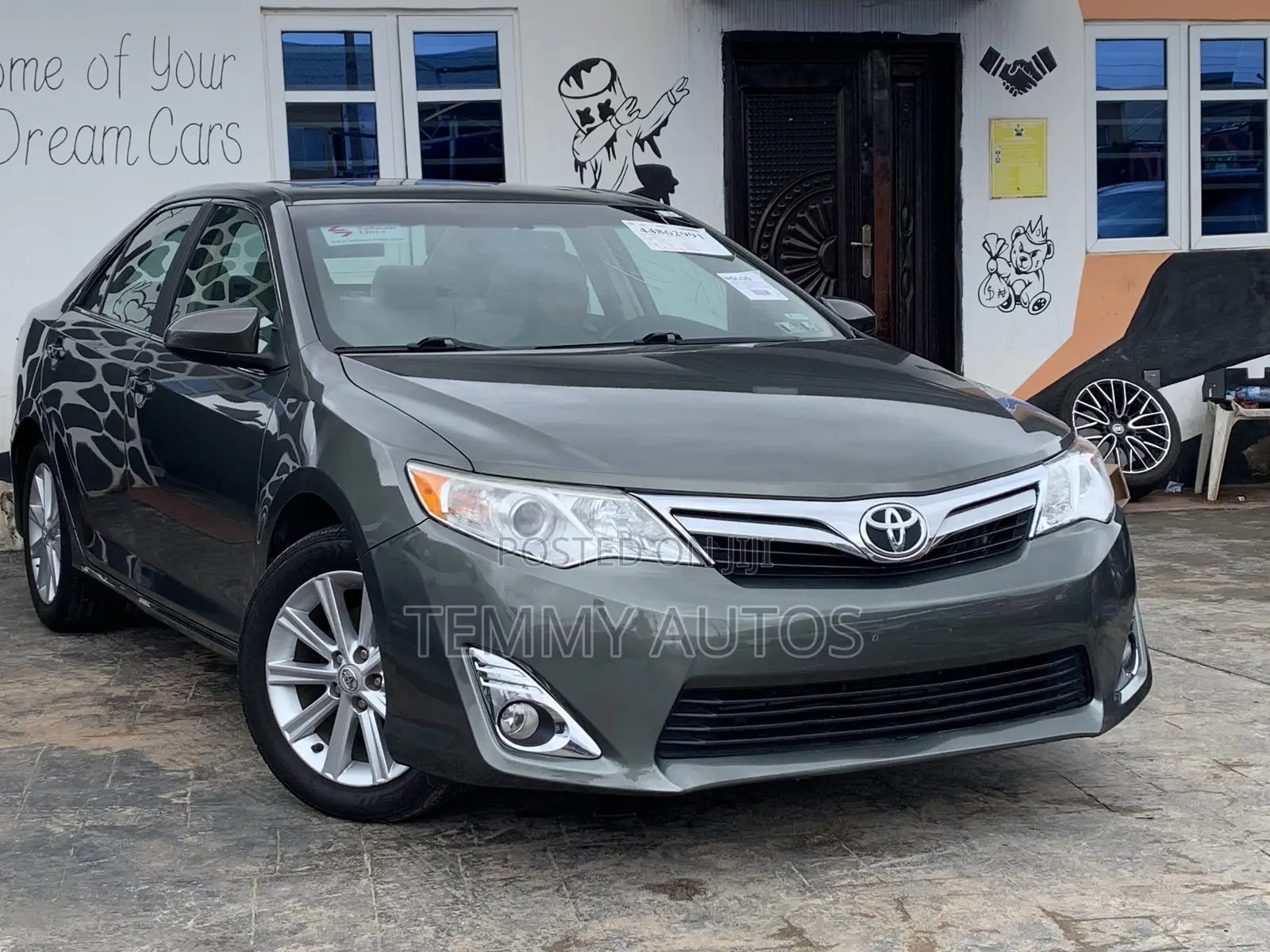 Toyota Camry XLE 4dr Sedan (2.5L 4cyl 6A) 2012 Green