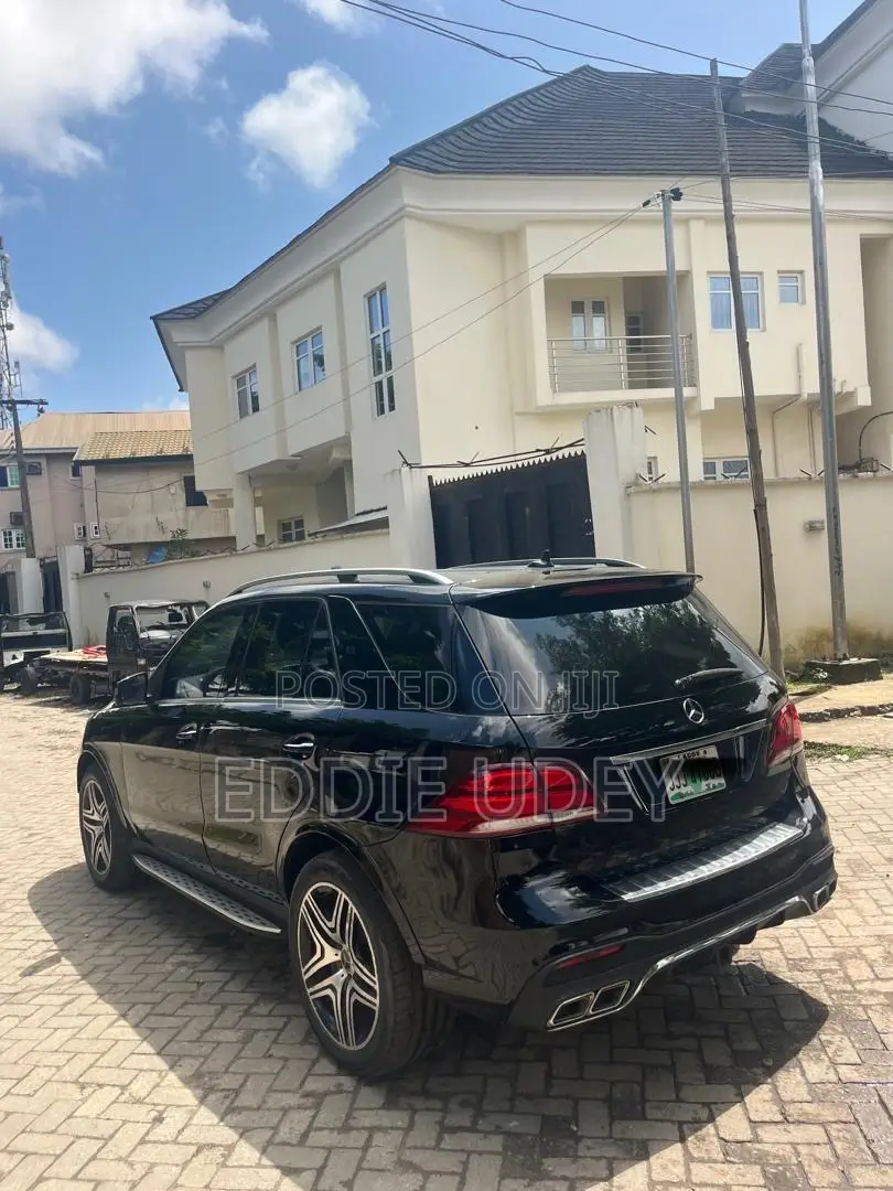 Mercedes-Benz M Class ML350 4MATIC 4dr SUV AWD (3.5L 6cyl 7A) 2014