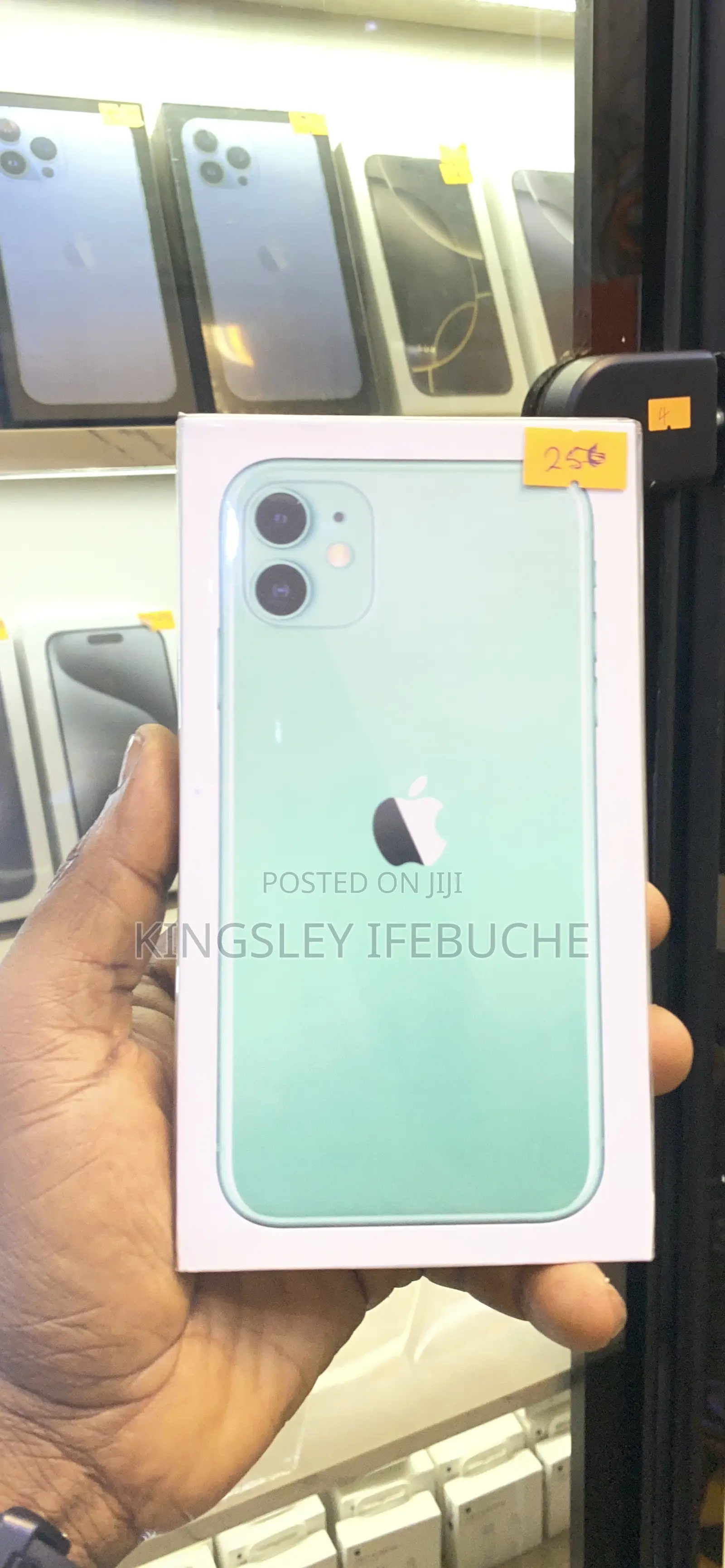 New Apple iPhone 11 256 GB Green