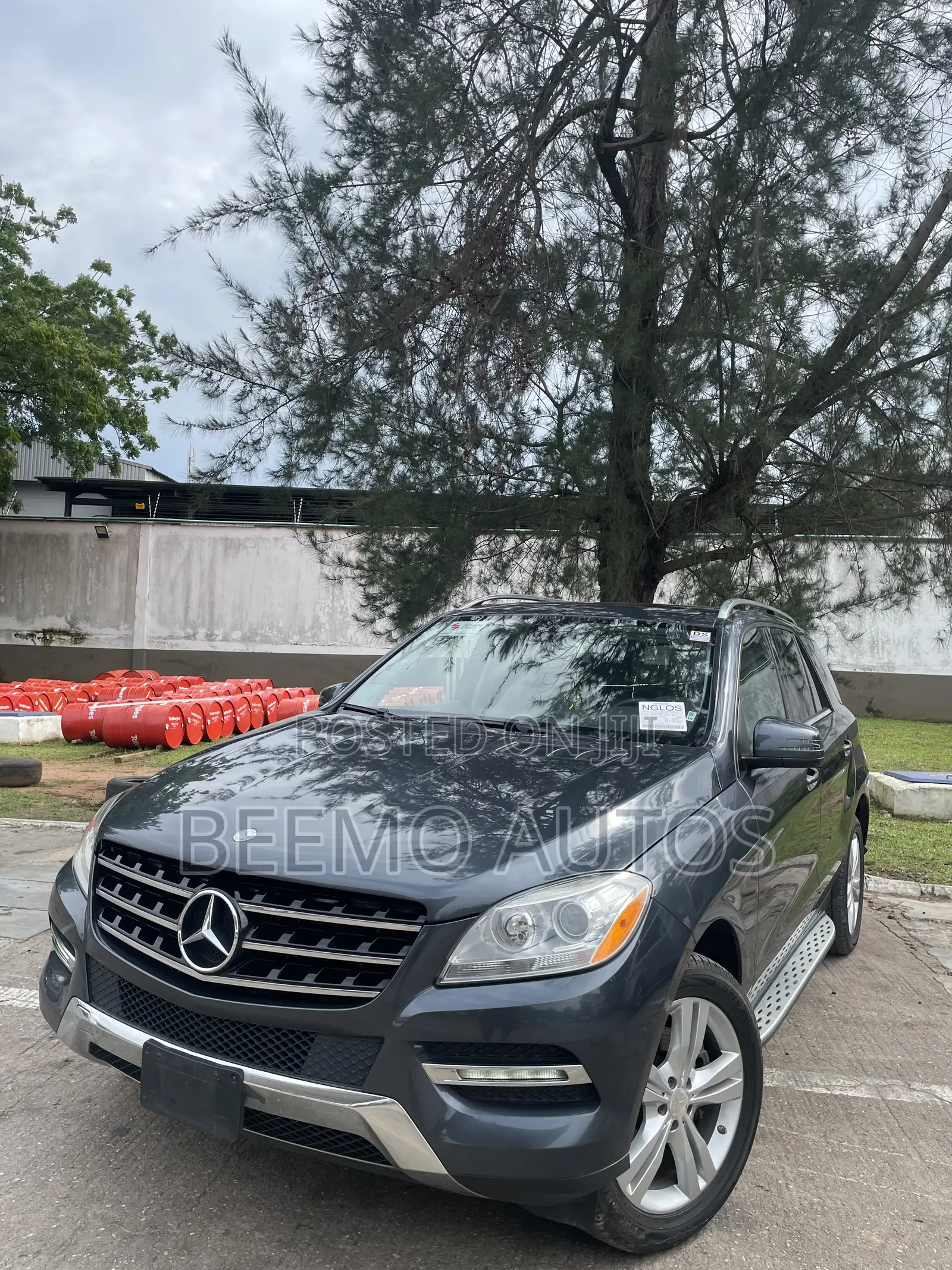 Mercedes-Benz M Class ML350 4MATIC 4dr SUV AWD (3.5L 6cyl 7A) 2015 Gray