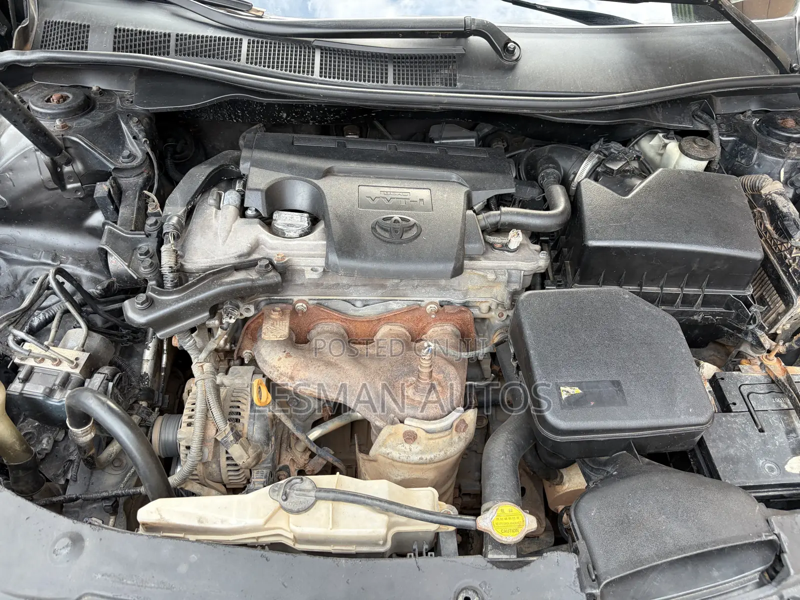 Toyota Camry SE 4dr Sedan (2.5L 4cyl 6A) 2013