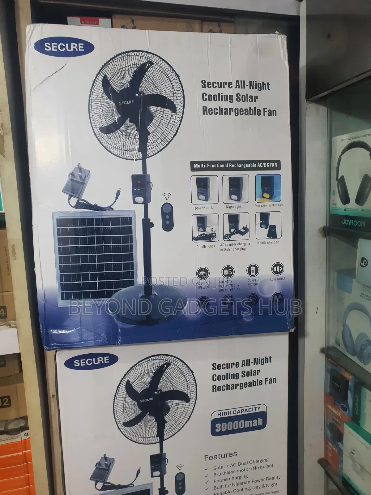 Secure All-Night Cooling Solar Rechargeable Fan 30000mah + Solar Panel