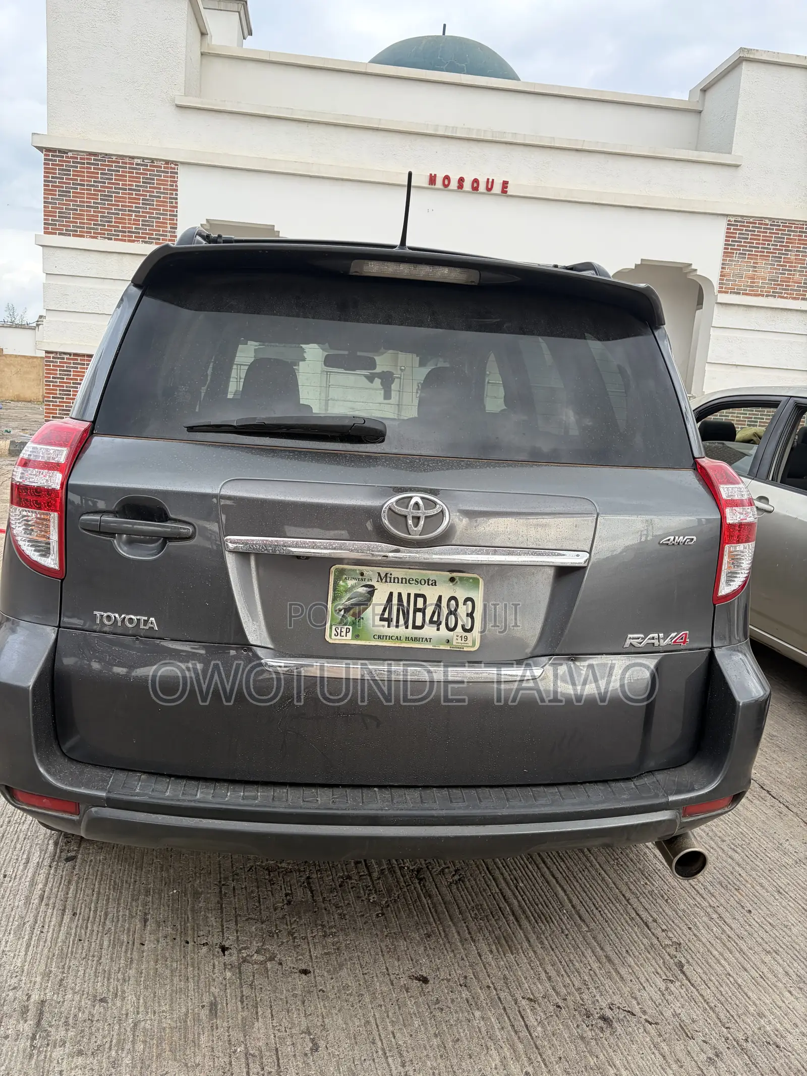Toyota RAV4 2010 Gray