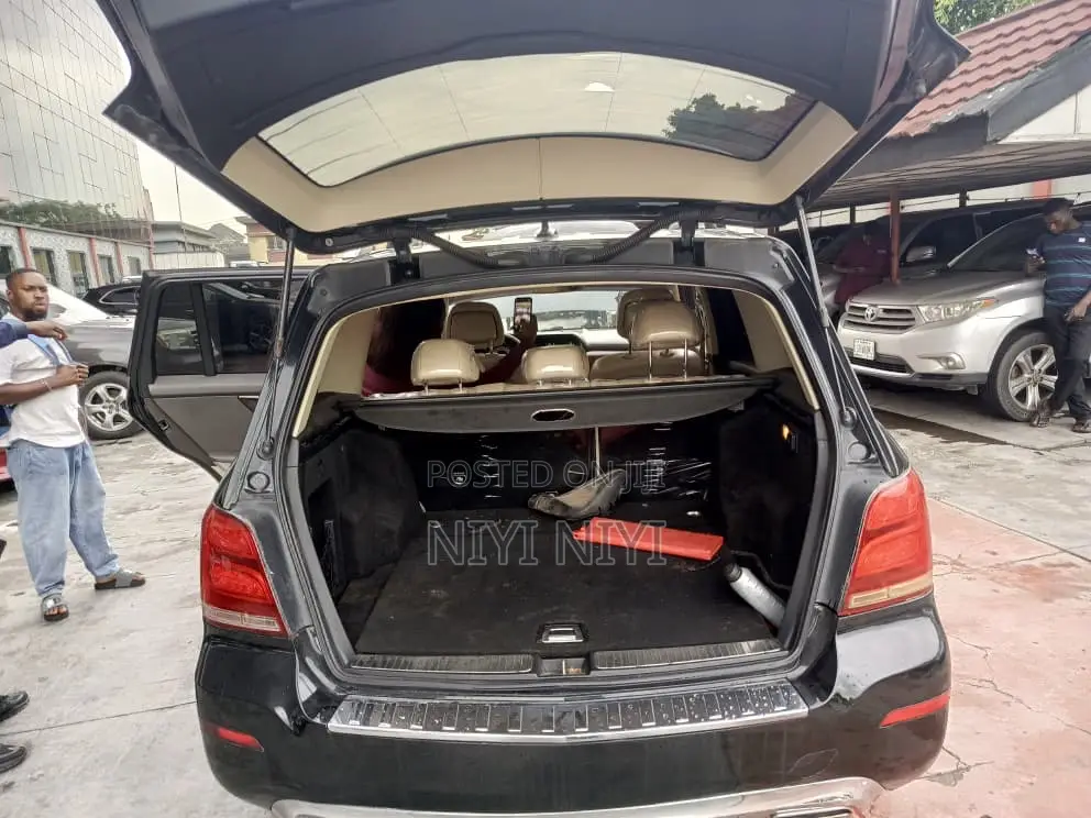 Mercedes-Benz GLK-Class 350 4MATIC 2013 Black