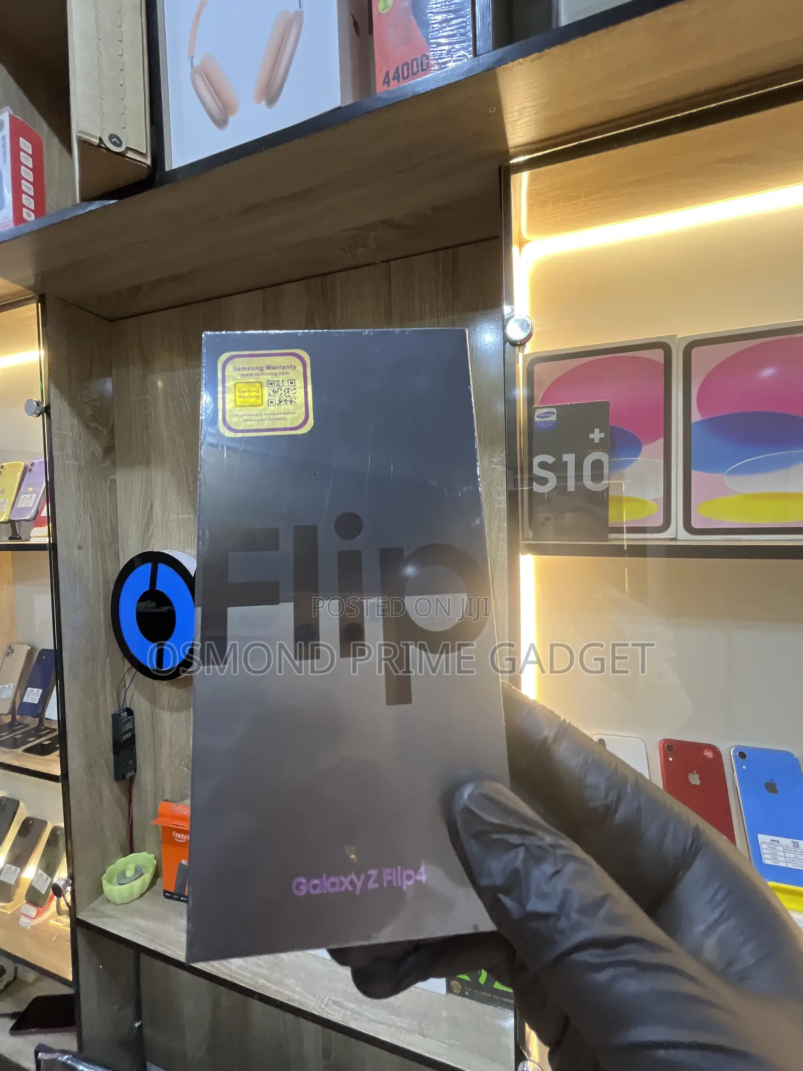 New Samsung Galaxy Z Flip4 256 GB Black