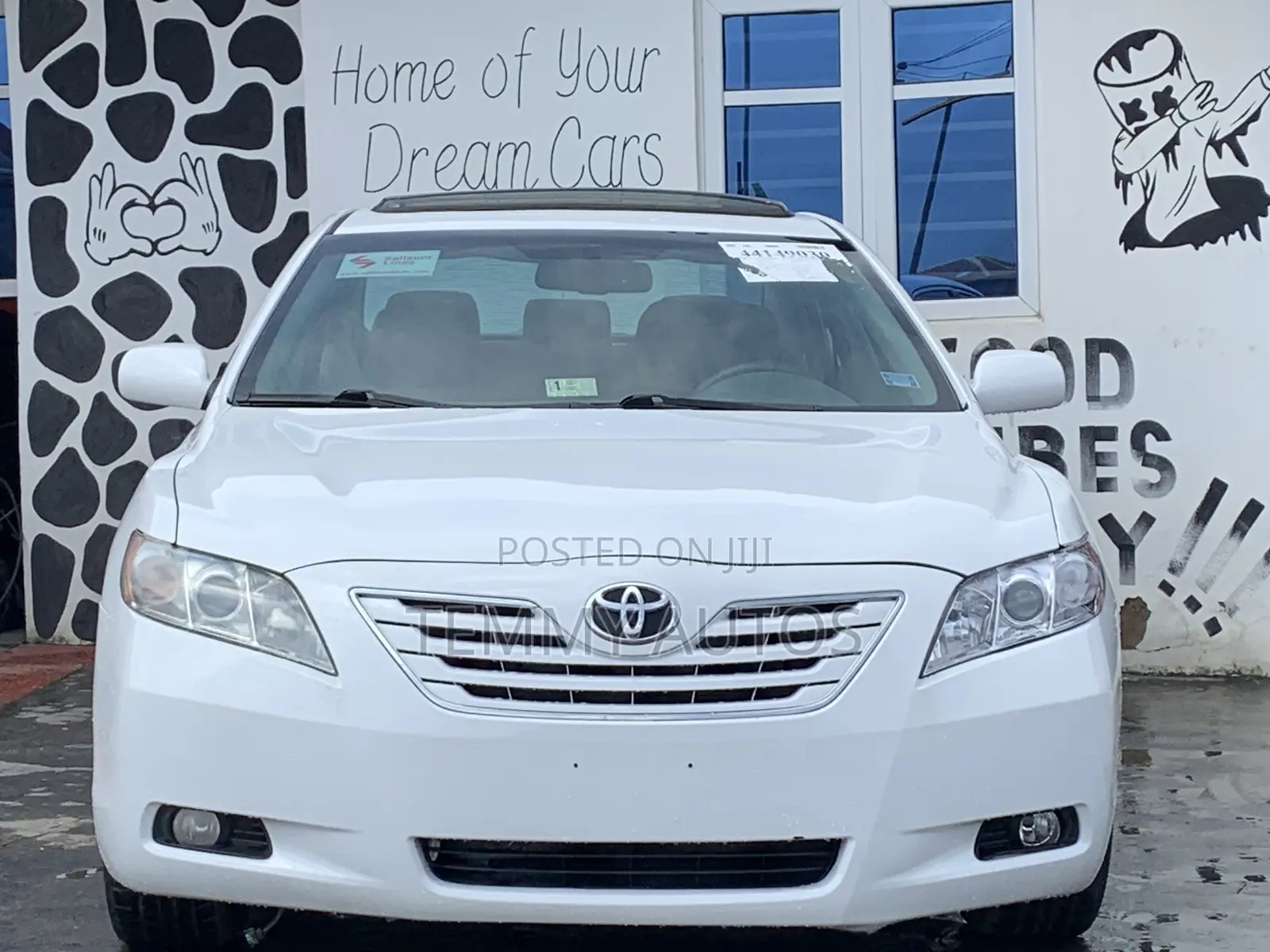 Toyota Camry XLE V6 4dr Sedan (3.5L 6cyl 6AM) 2008 White