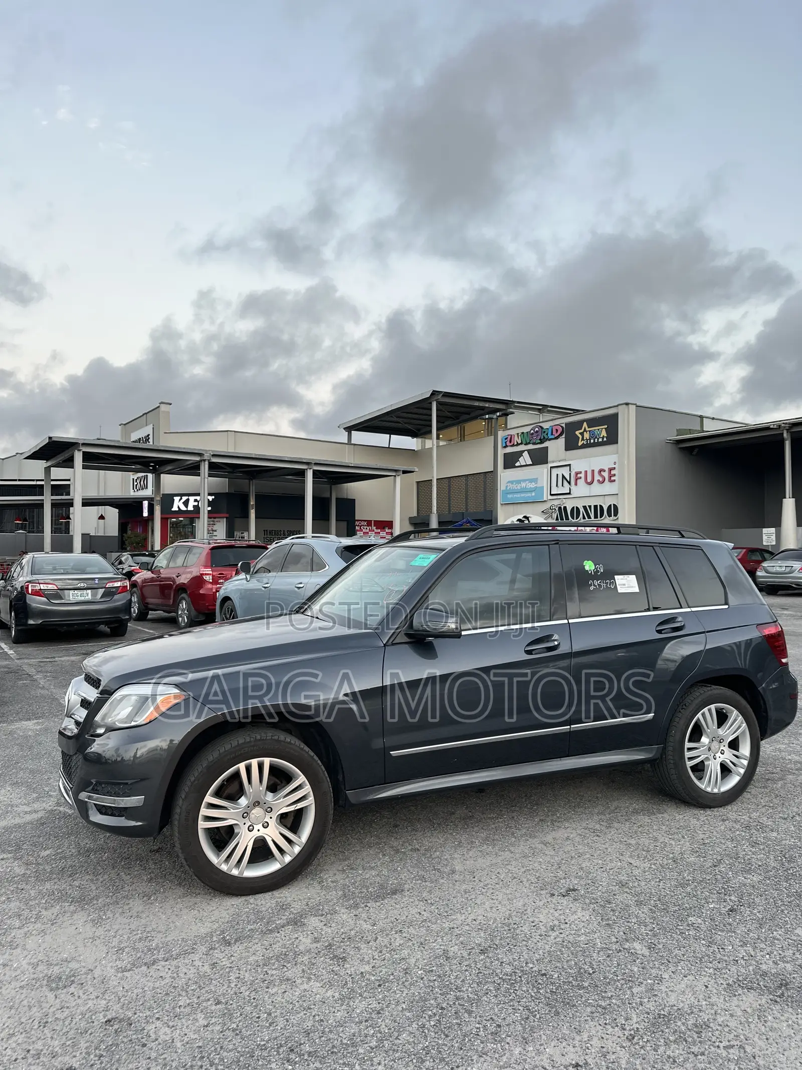 Mercedes-Benz GLK-Class 350 4MATIC 2014 Gray