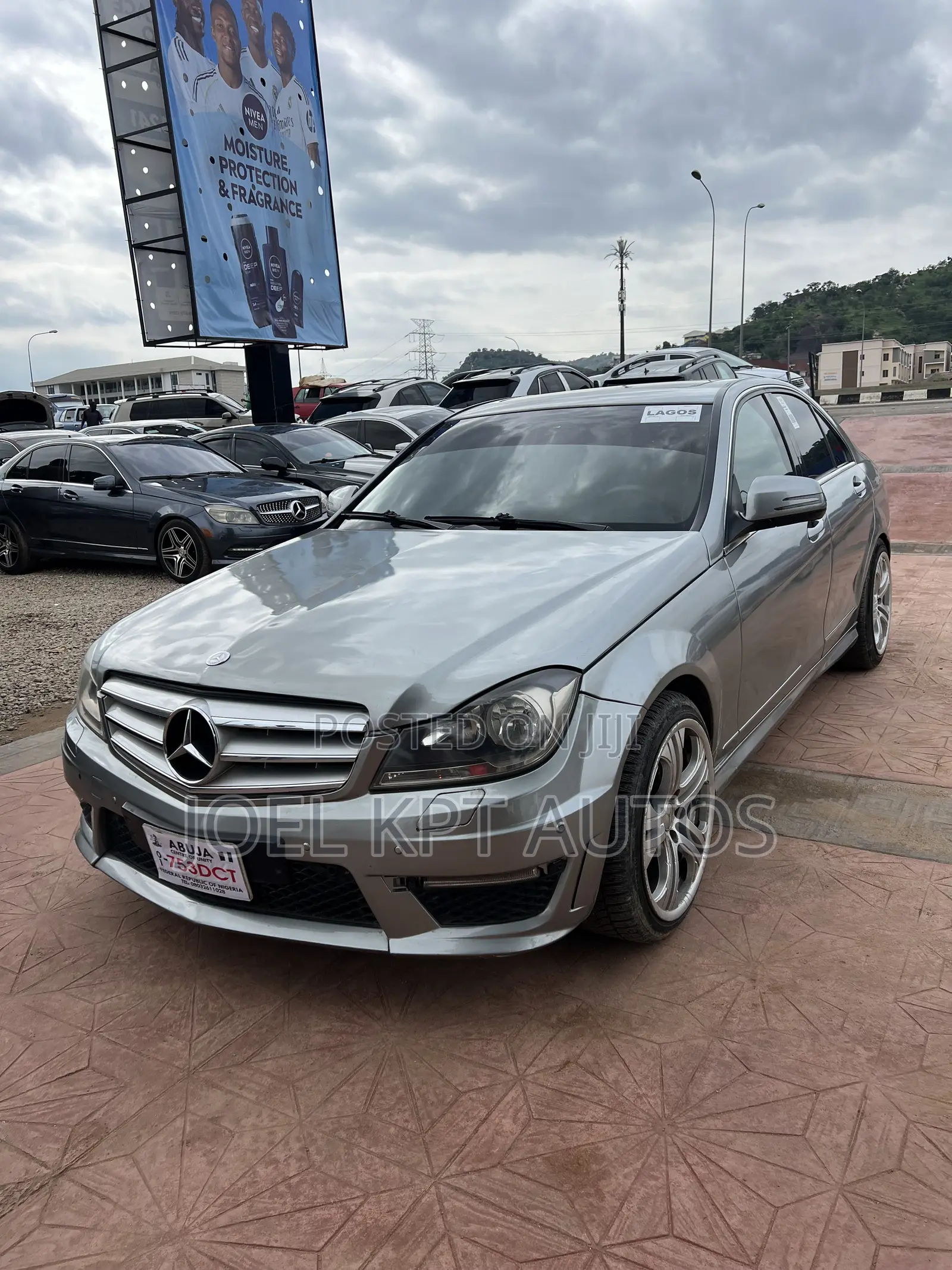 Mercedes-Benz C300 2009 Silver