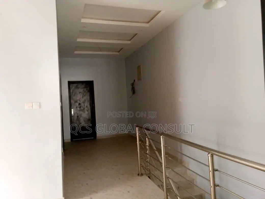Furnished 4bdrm Duplex in GRA Phase 1 for sale
