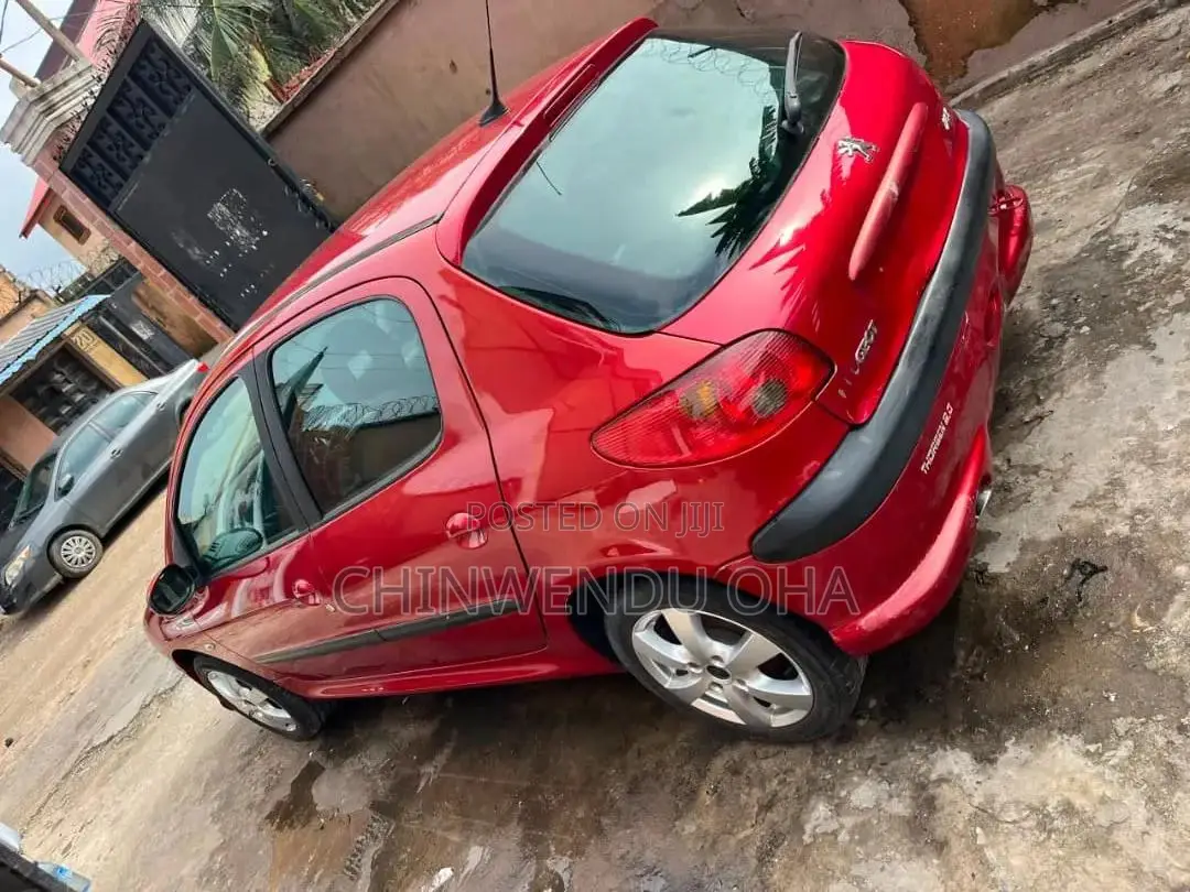 Peugeot 206 2005 Red
