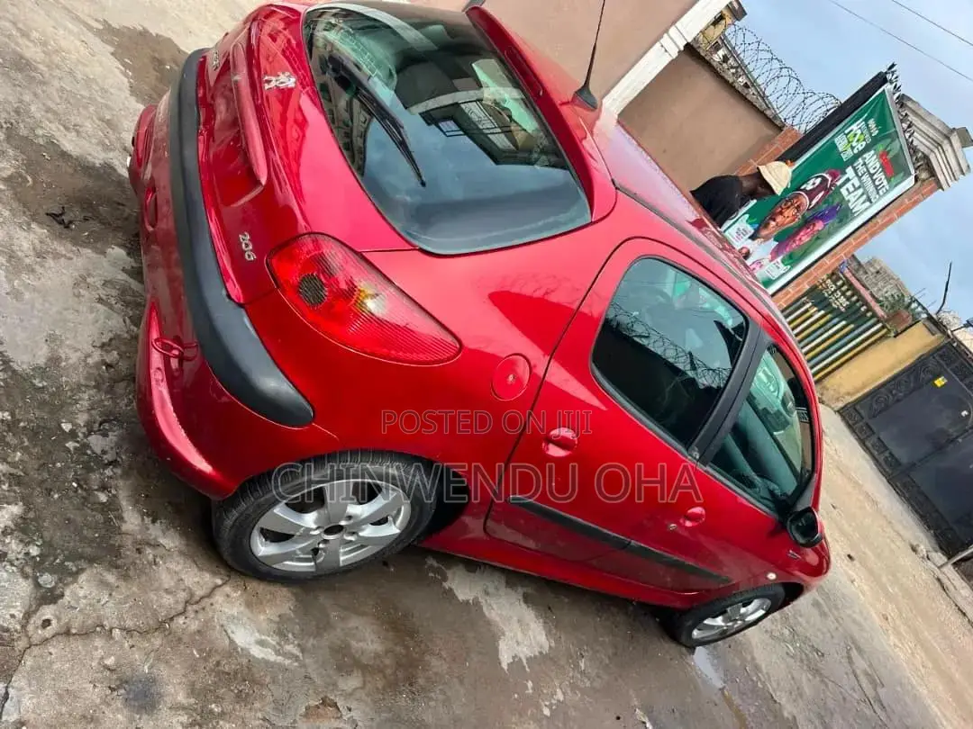 Peugeot 206 2005 Red