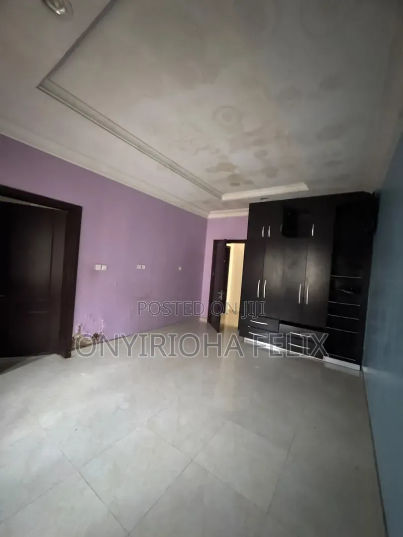 3bdrm Block of Flats in Jabi for rent