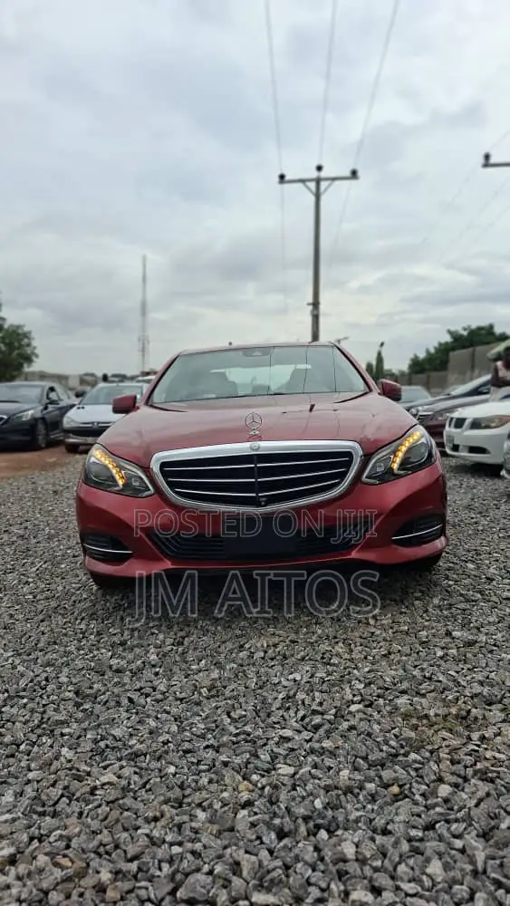Mercedes-Benz E350 Base 4Matic Sedan AWD (3.5L 6cyl 7A) 2015 Red