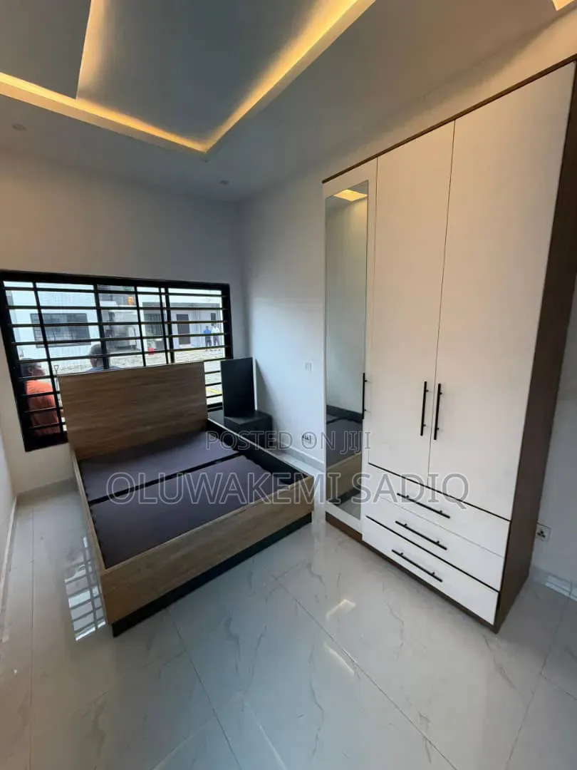 Furnished 2bdrm Apartment in Ikeja Gra for rent