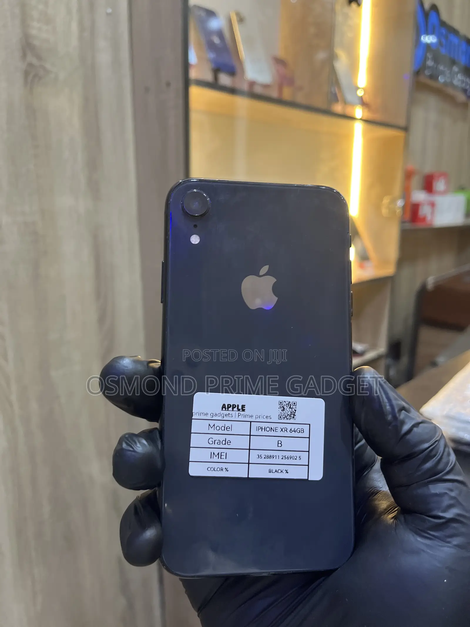 Apple iPhone XR 64 GB Black