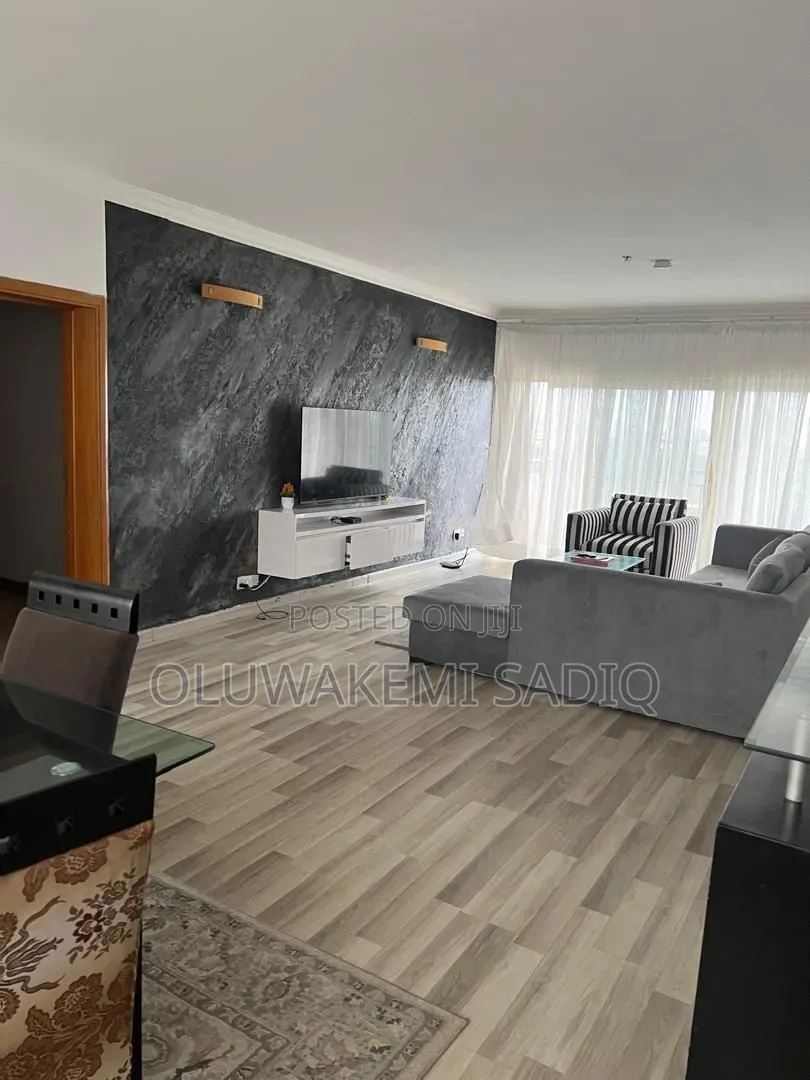 Furnished 3bdrm Apartment in Ikoyi Club Rd for rent