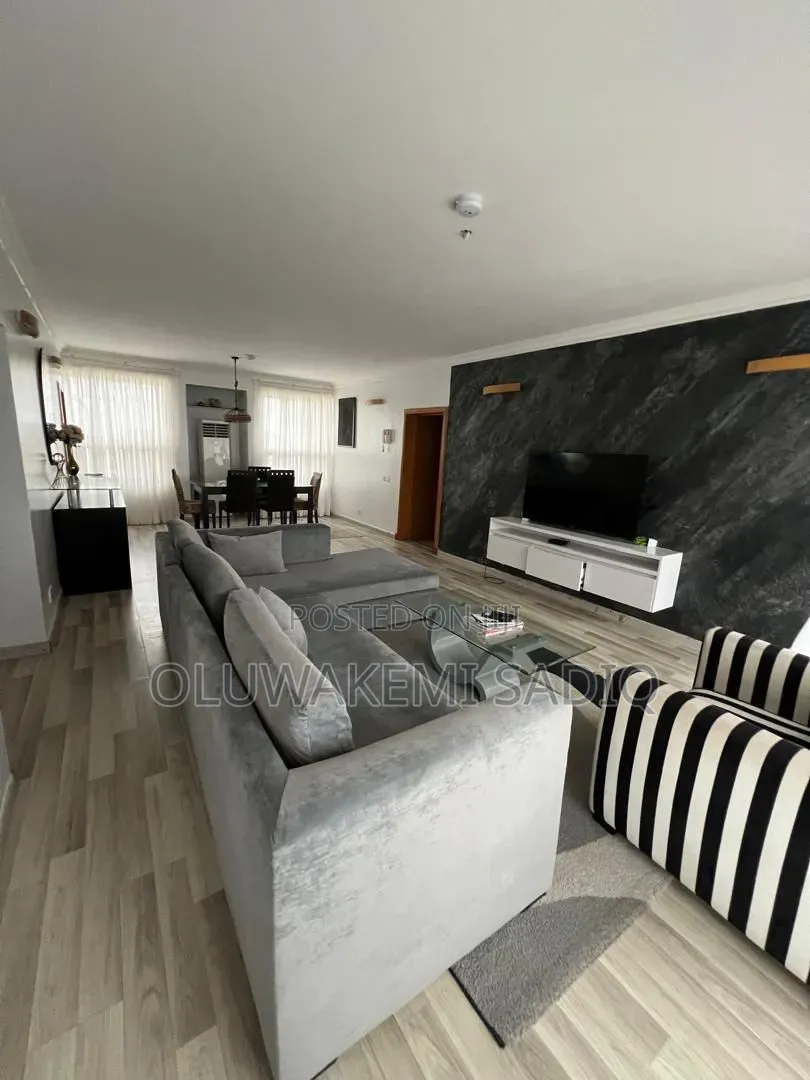 Furnished 3bdrm Apartment in Ikoyi Club Rd for rent