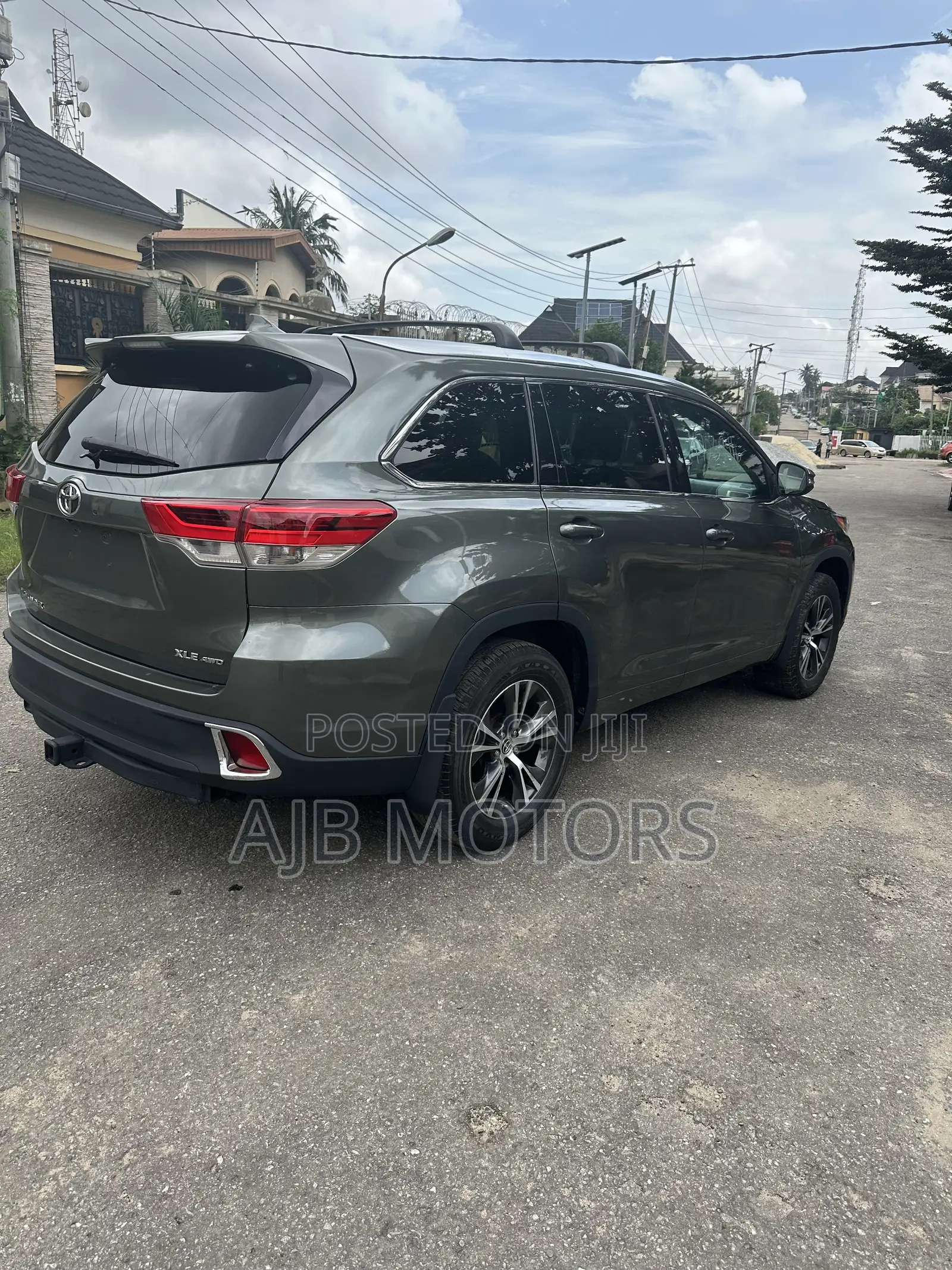 Toyota Highlander XLE 4dr SUV AWD (3.5L 6cyl 6A) 2015 Green