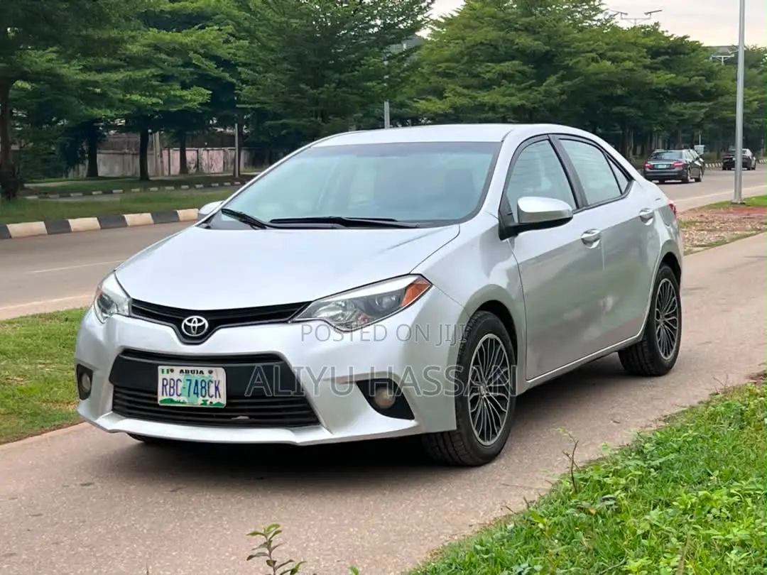 Toyota Corolla 2014 Silver