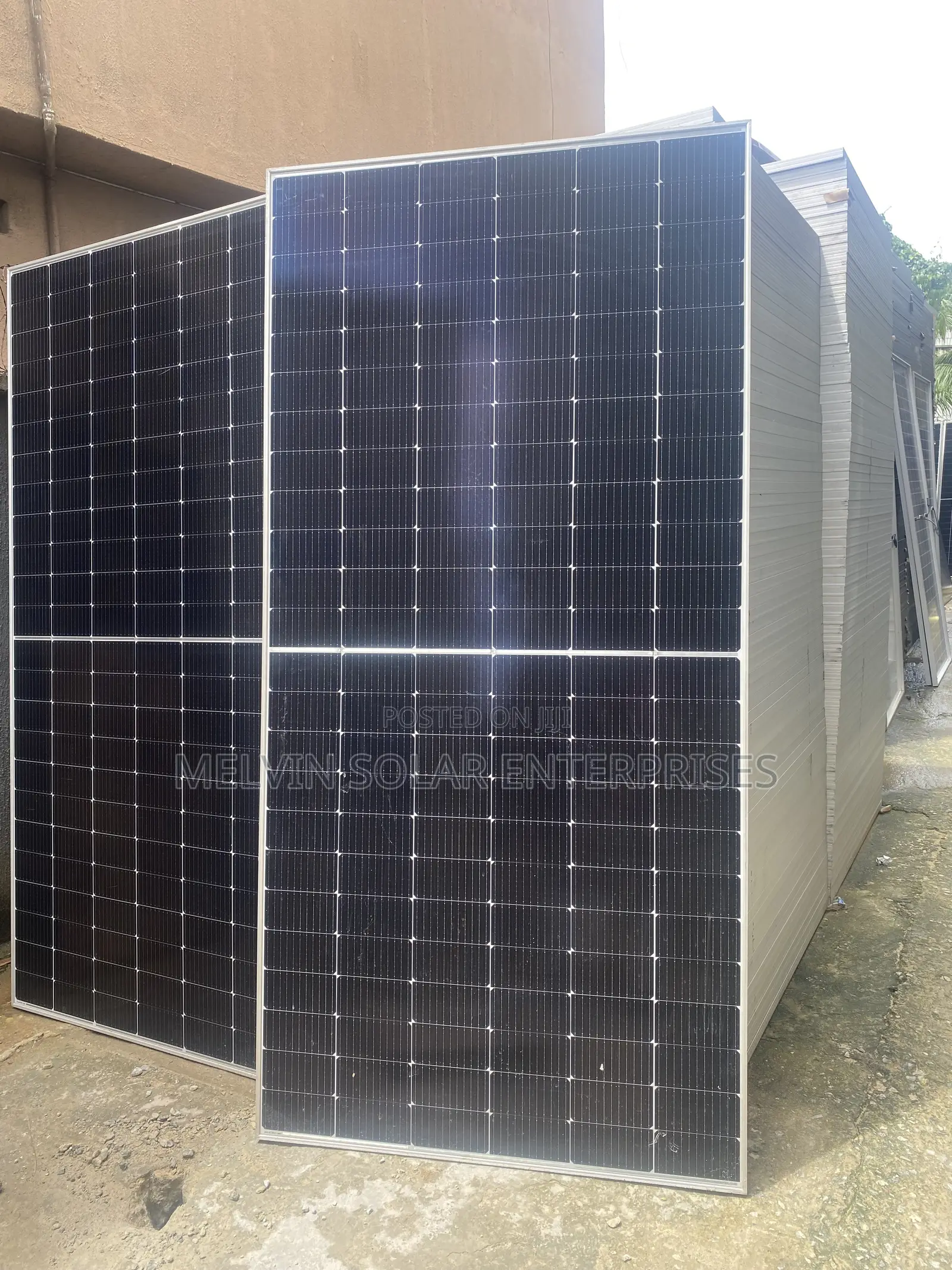 620watts Jinko Solar Panels Available in Store Now in Store Dm