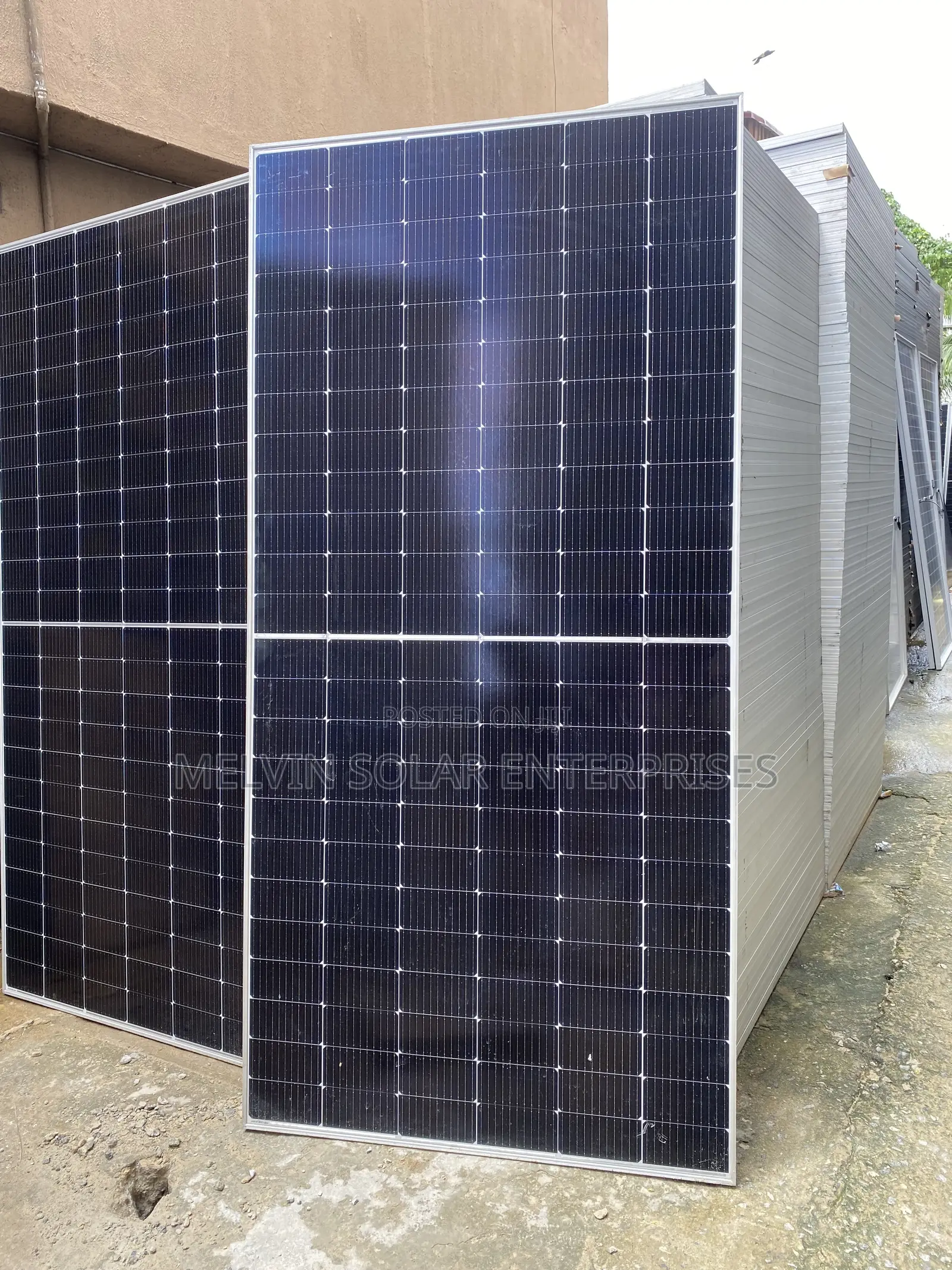 620watts Jinko Solar Panels Available in Store Now in Store Dm