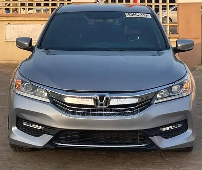 Honda Accord 2015 Silver