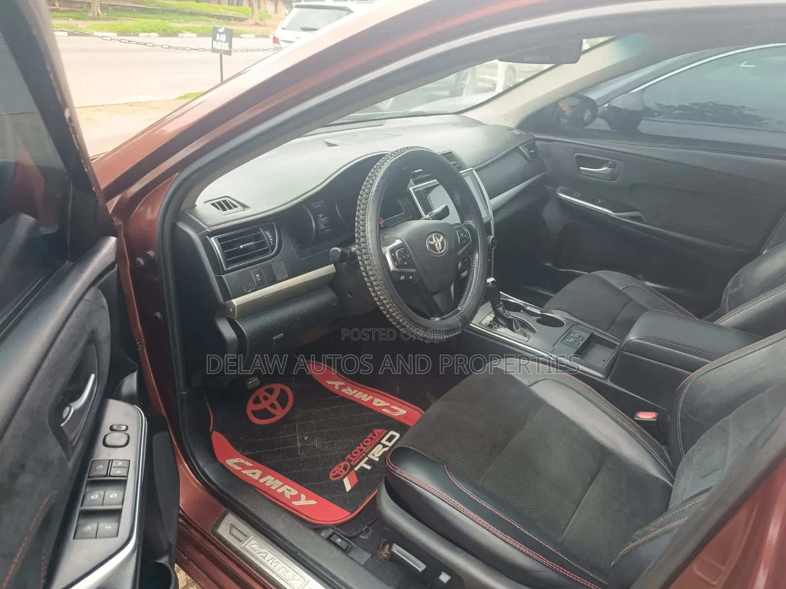 Toyota Camry 2016 Red