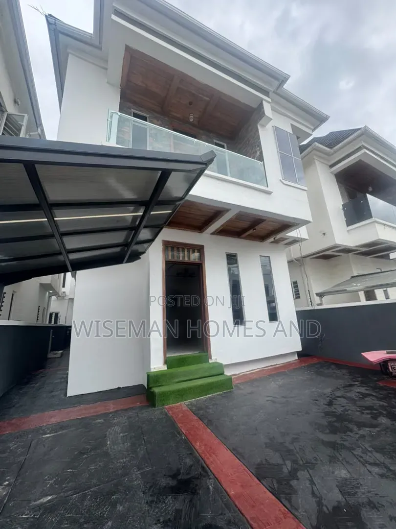 4bdrm Duplex in Orchid Road Lekki for rent