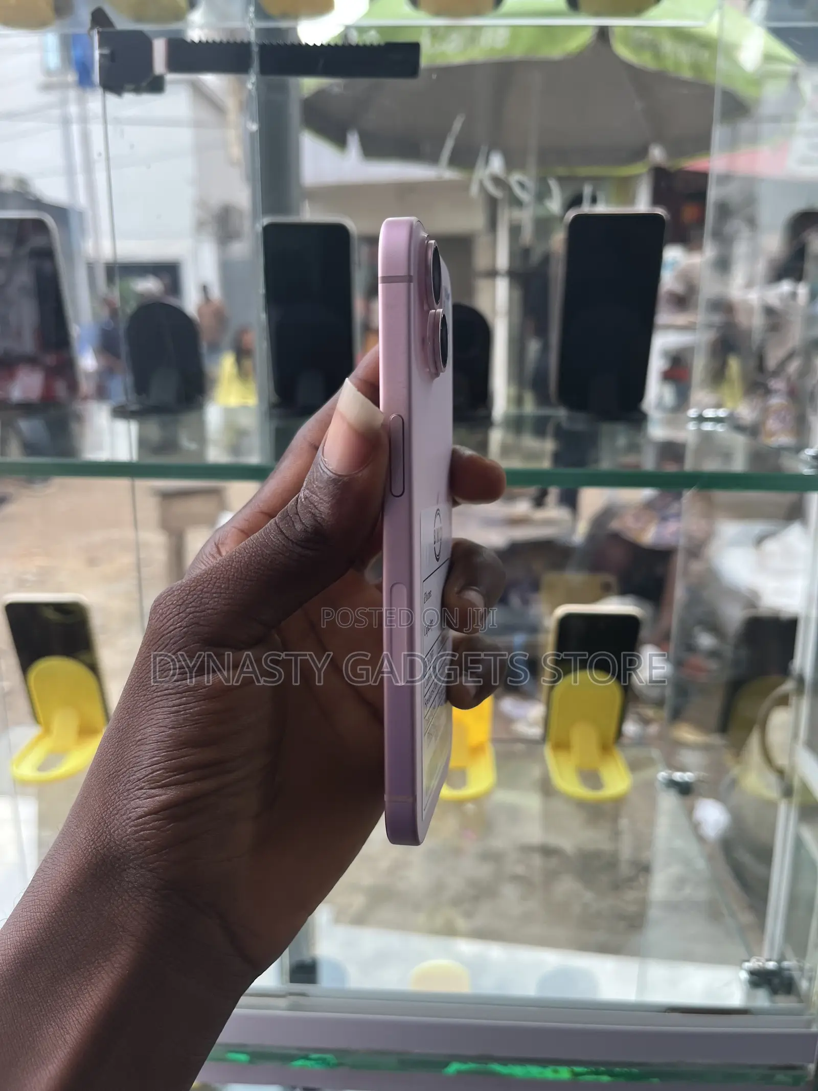 Apple iPhone 15 128 GB Pink