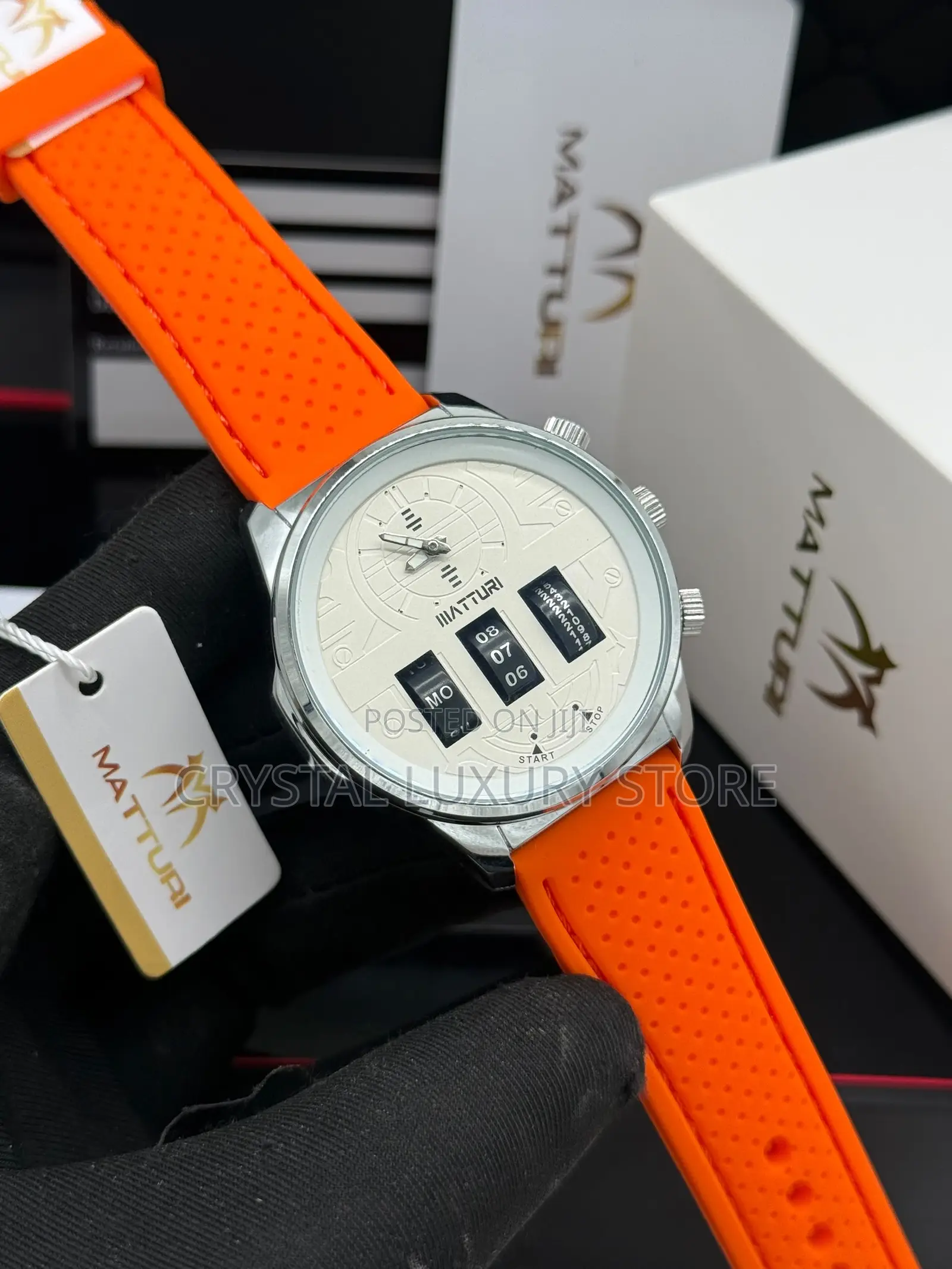Matturi Quality Men Rubber Strap Wristwatch