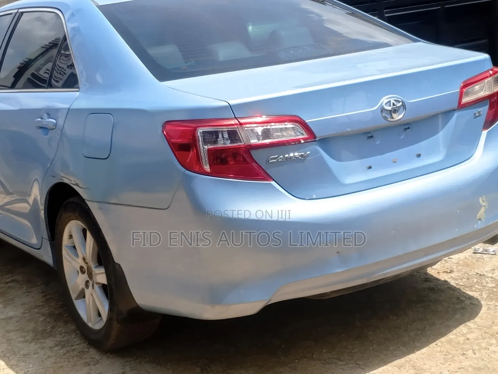 Toyota Camry LE 4dr Sedan (2.5L 4cyl 6A) 2013 Blue