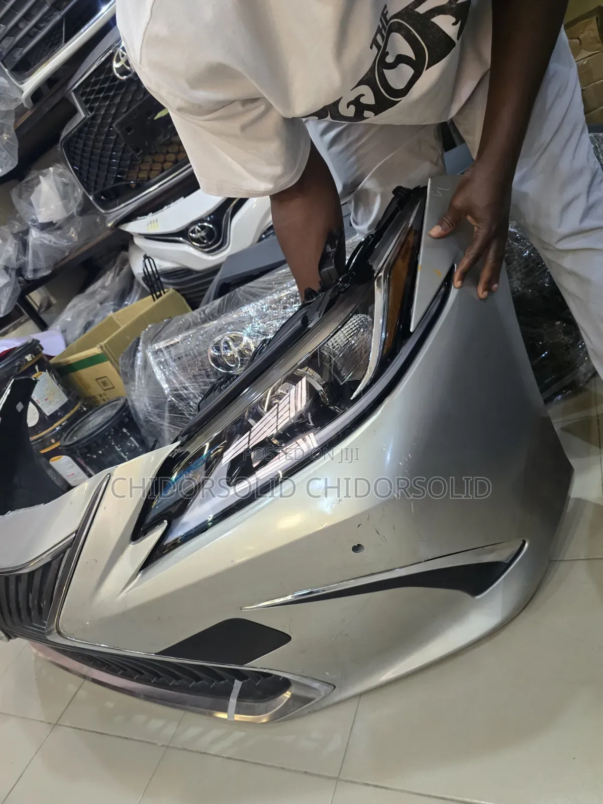 Complete Bumper With Headlamp Es350 2020