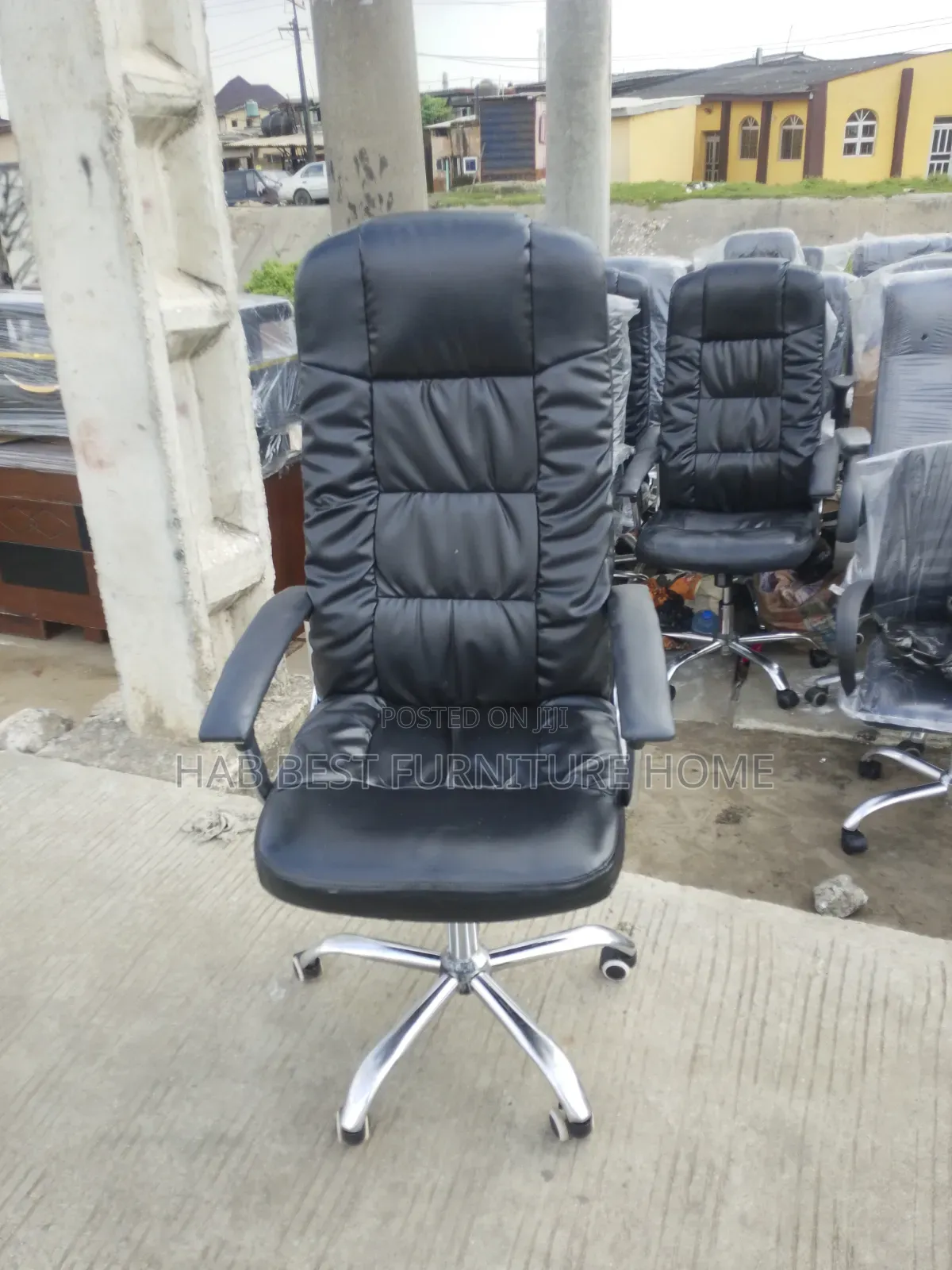 Executive Office Chair (9926 Office Chair)