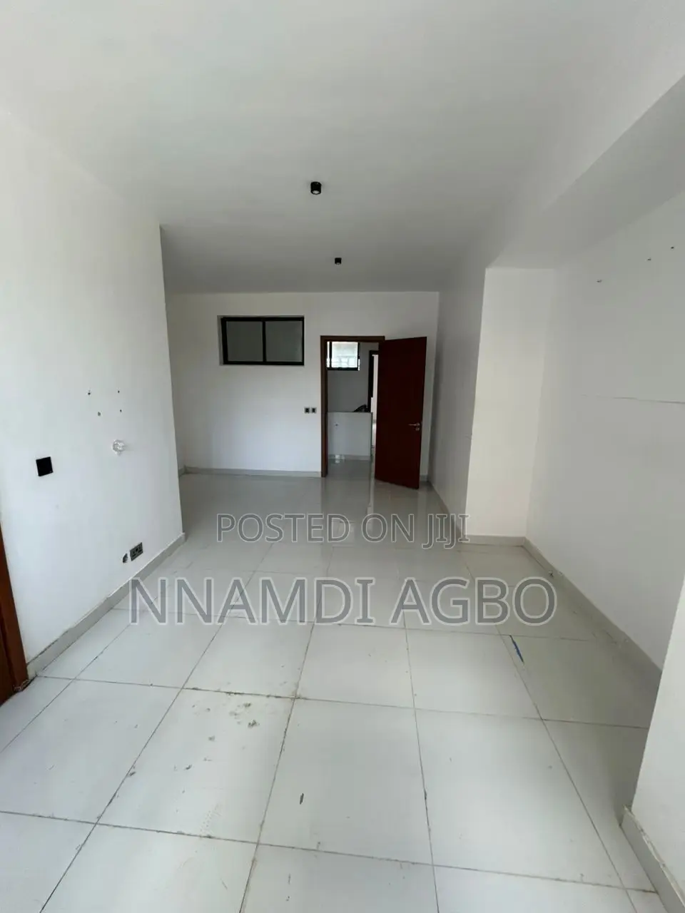 2bdrm Maisonette in Lekki Phase 1 for rent