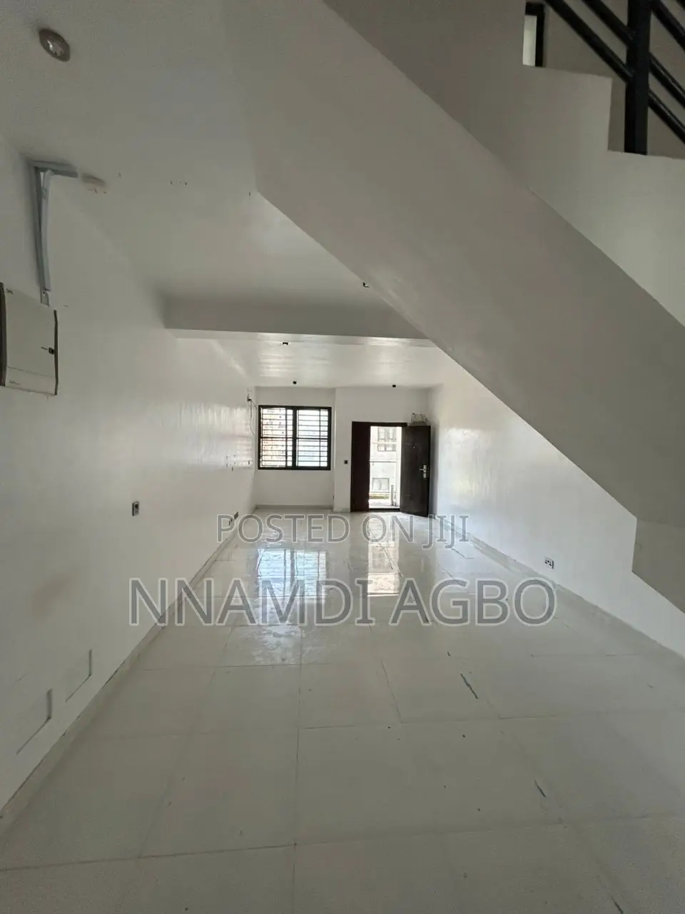 2bdrm Maisonette in Lekki Phase 1 for rent