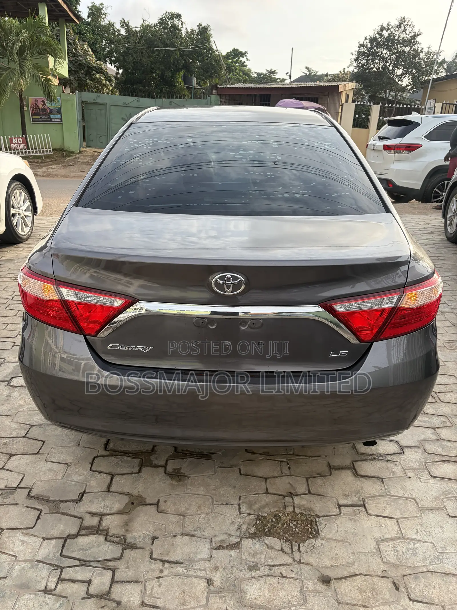 Toyota Camry LE 4dr Sedan (2.5L 4cyl 6A) 2015 Brown