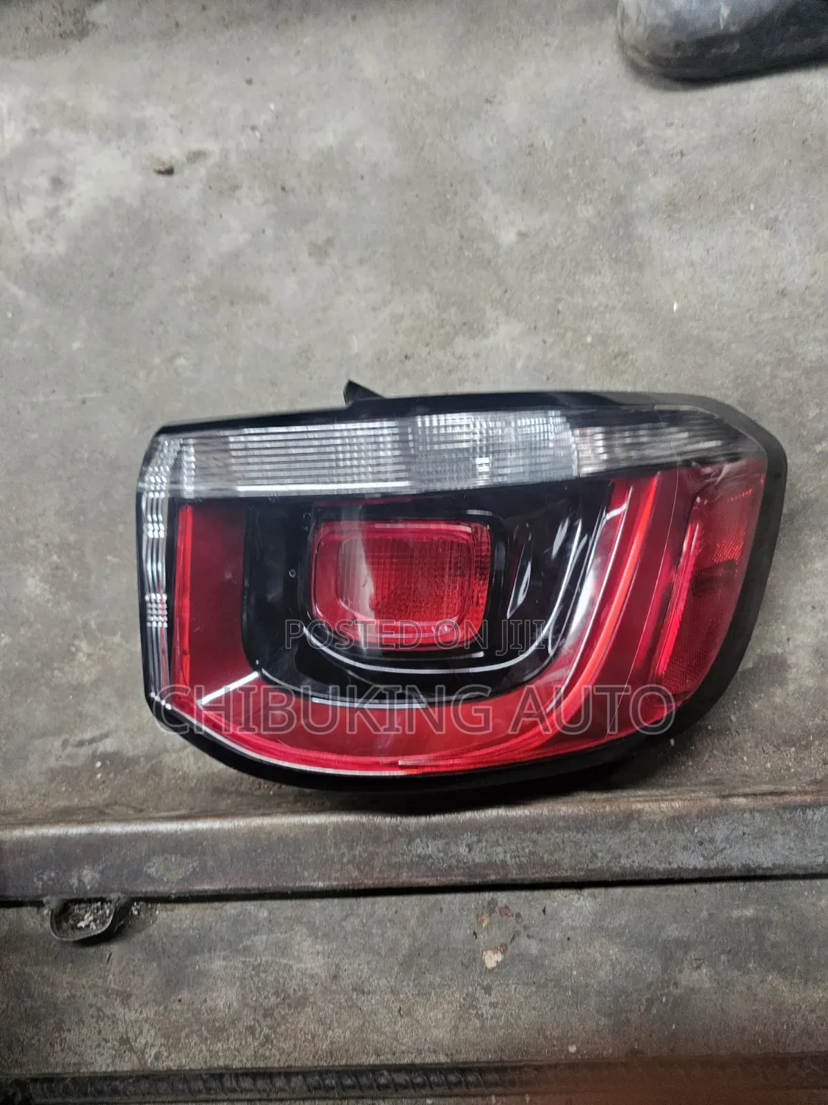 Jeep Latitude Backlight 2018