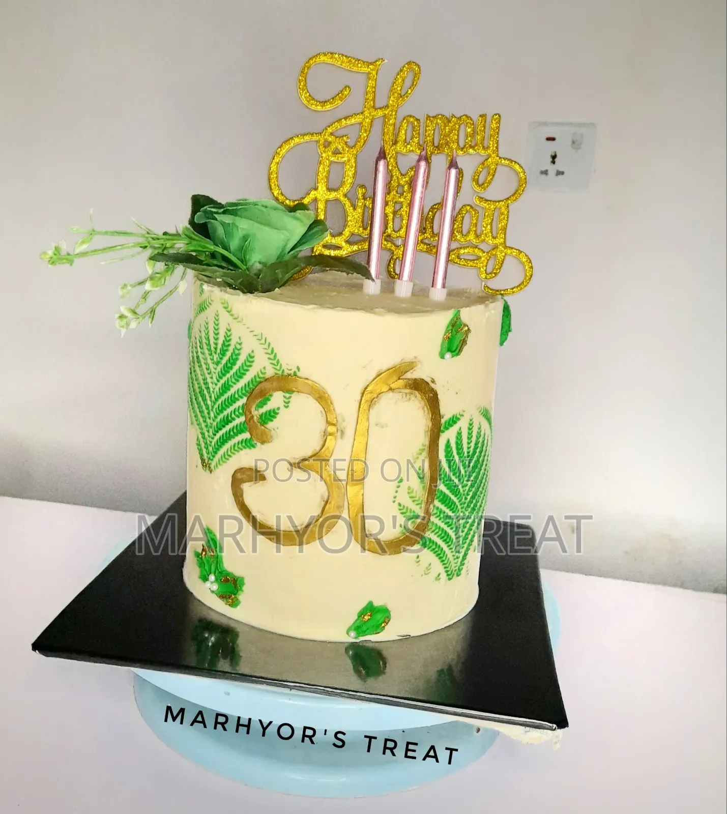 6" Triple Layer Buttercream Cake