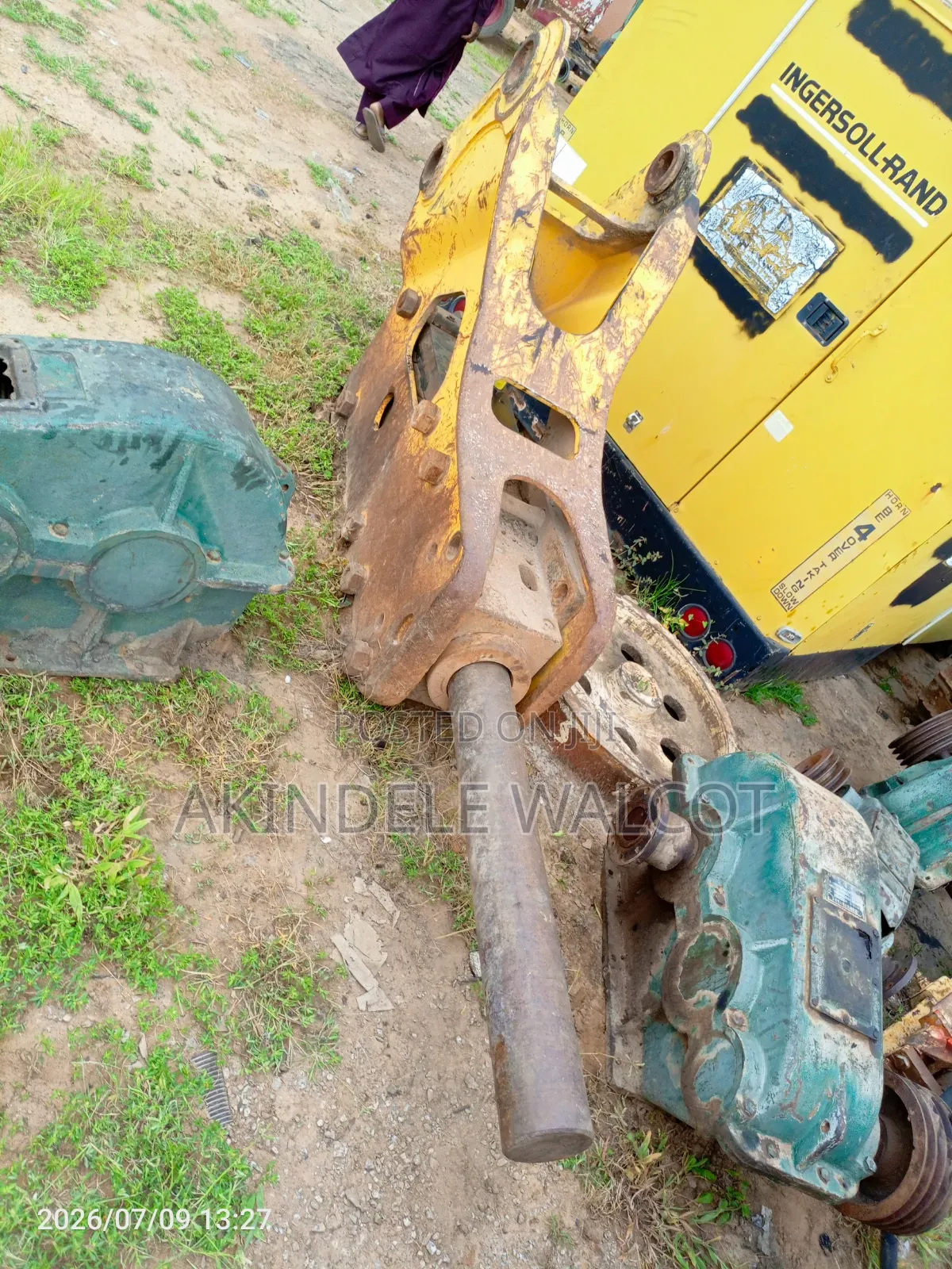 Cat Breaker Hammer 330 and 345