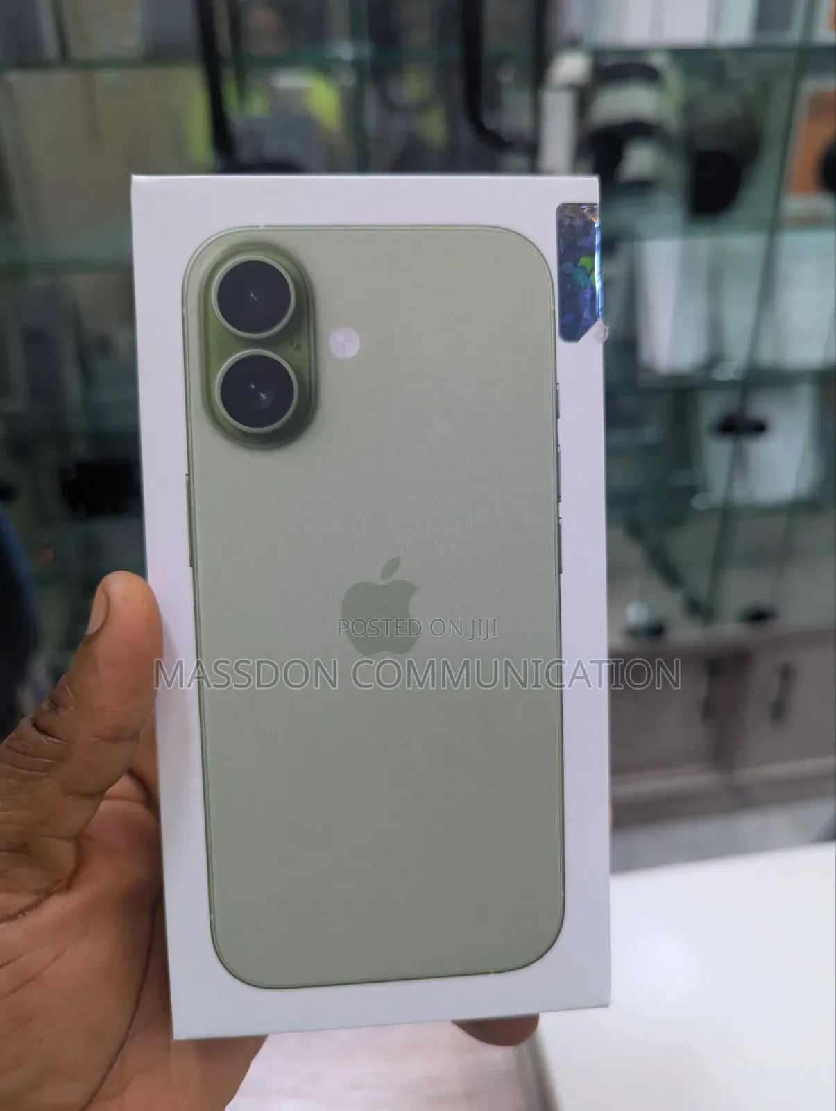 New Apple iPhone 17 256 GB Green