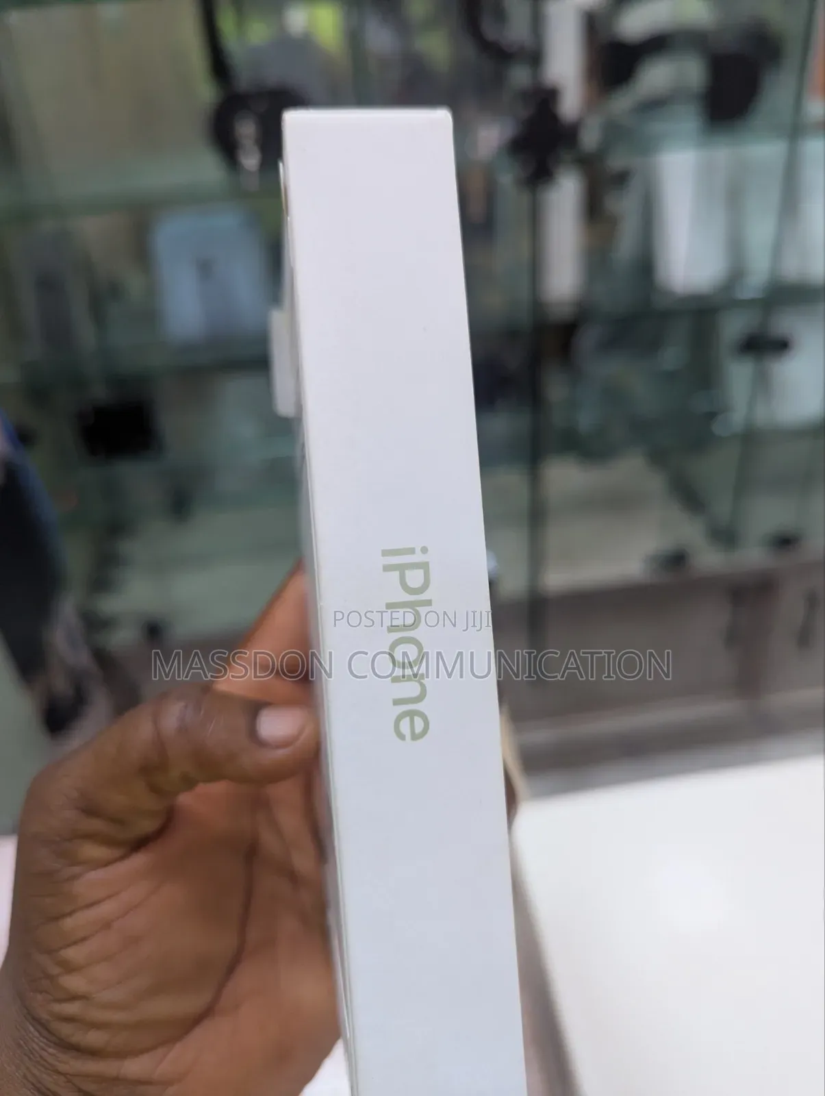 New Apple iPhone 17 256 GB Green