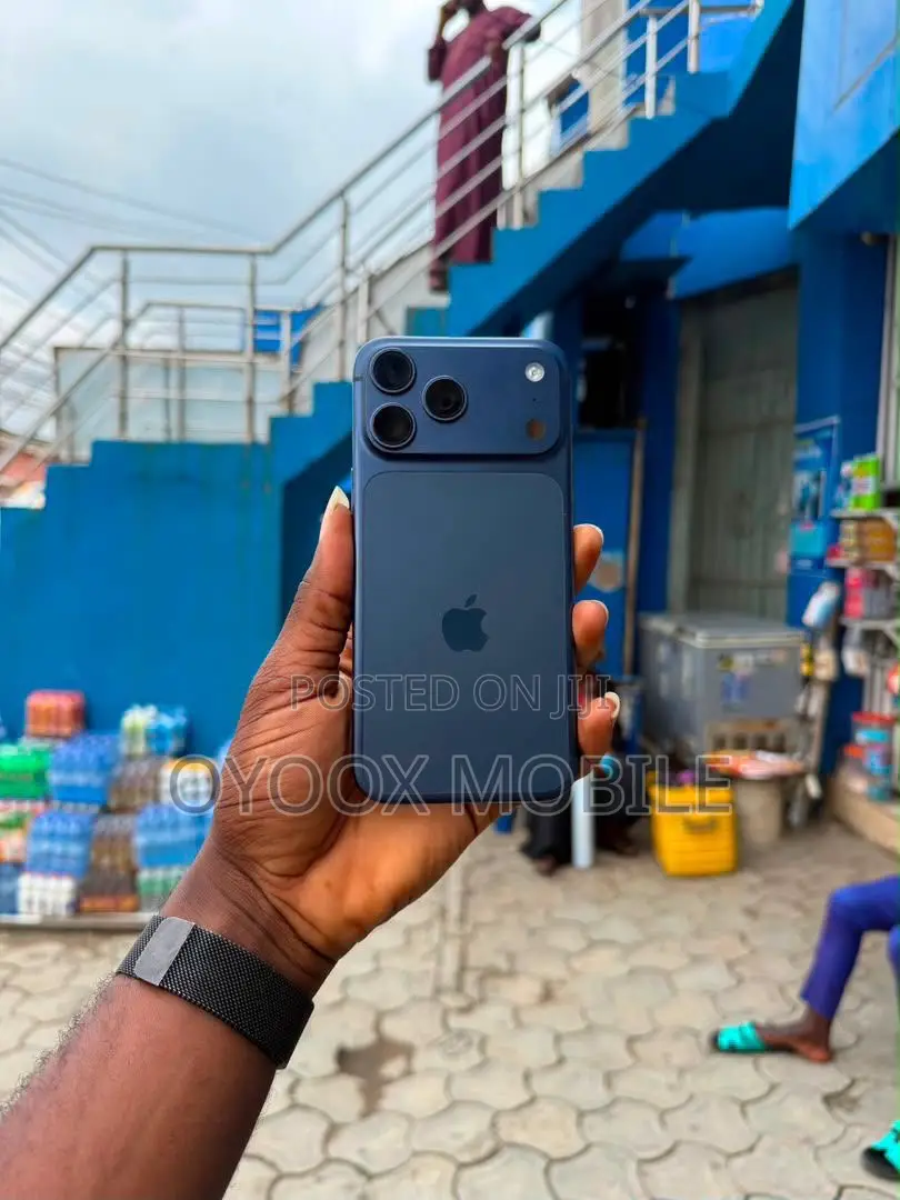 Apple iPhone 17 Pro Max 256 GB Blue