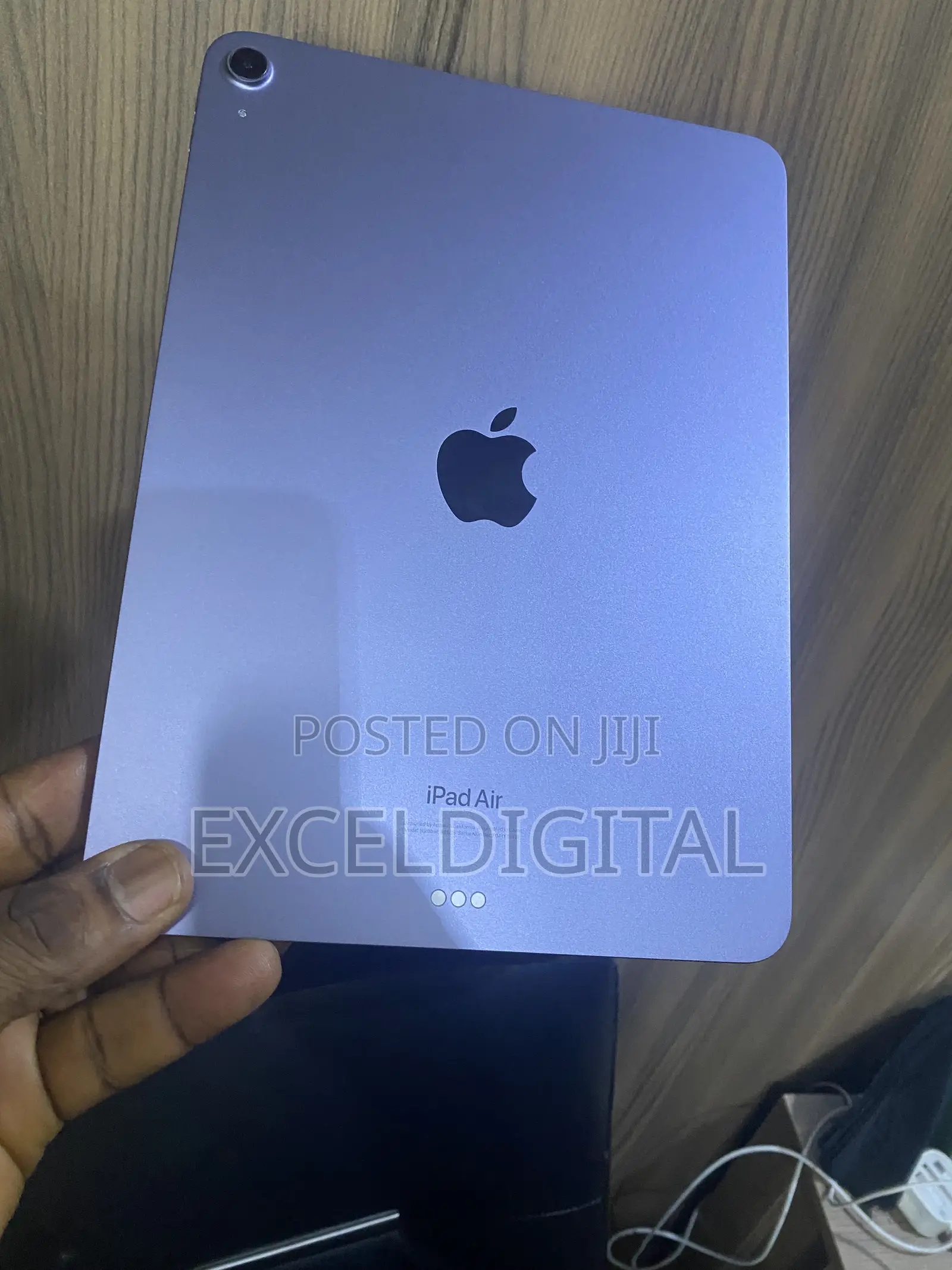 Apple iPad Air (2022) 64 GB