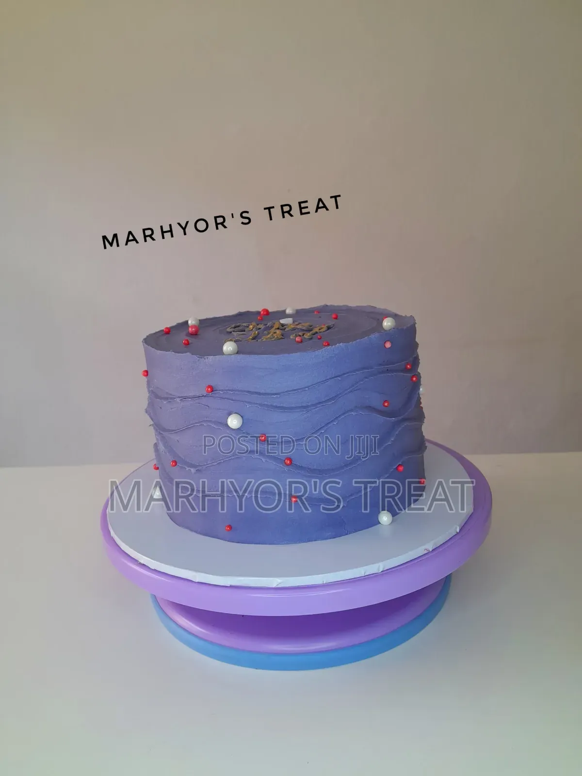 8" Double Layer Cake