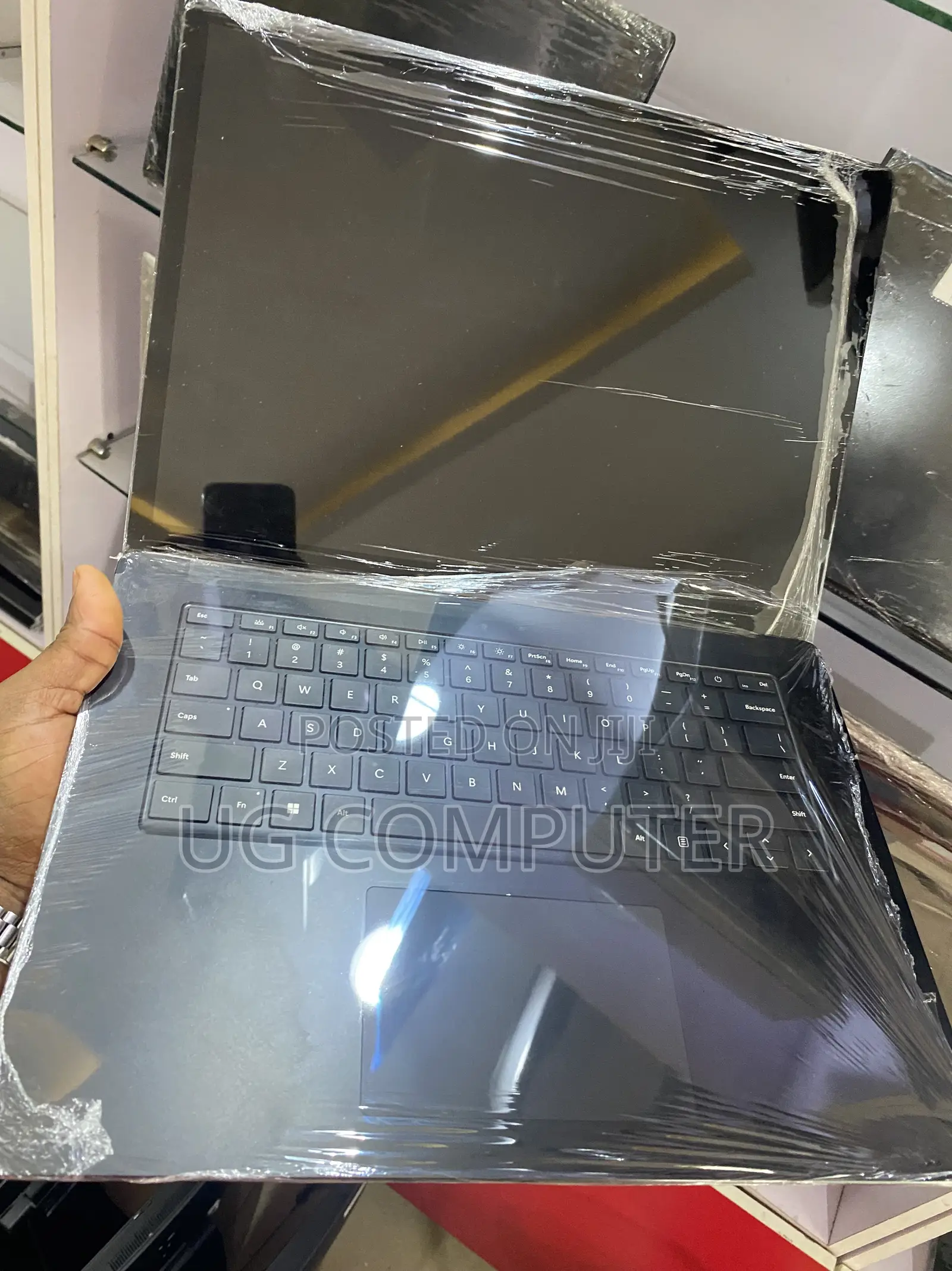 New Laptop Microsoft Surface Laptop 5 16GB Intel Core i7 SSD 256GB